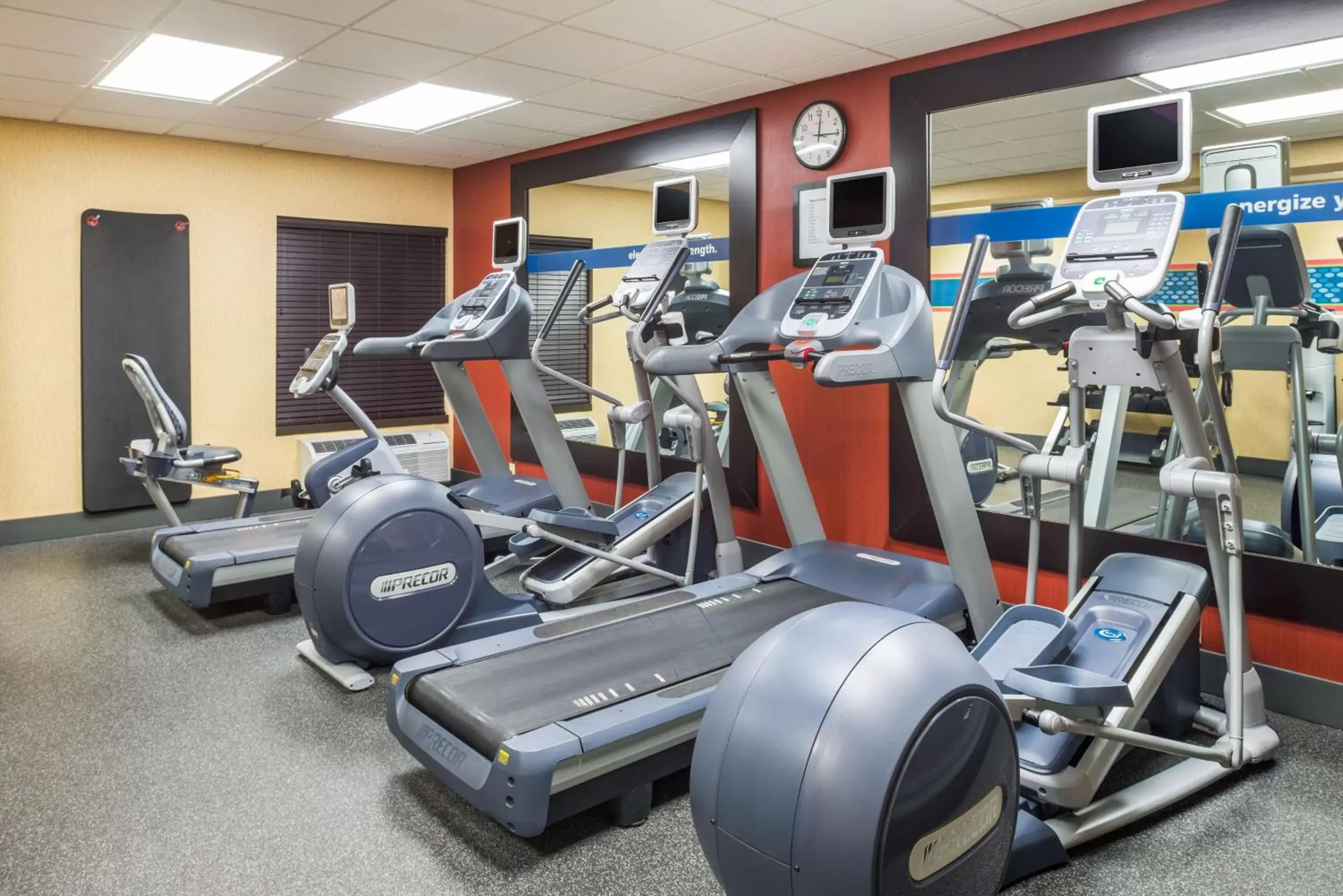 Fitness centre/facilities, Fitness Center/Facilities in Hampton Inn Columbia