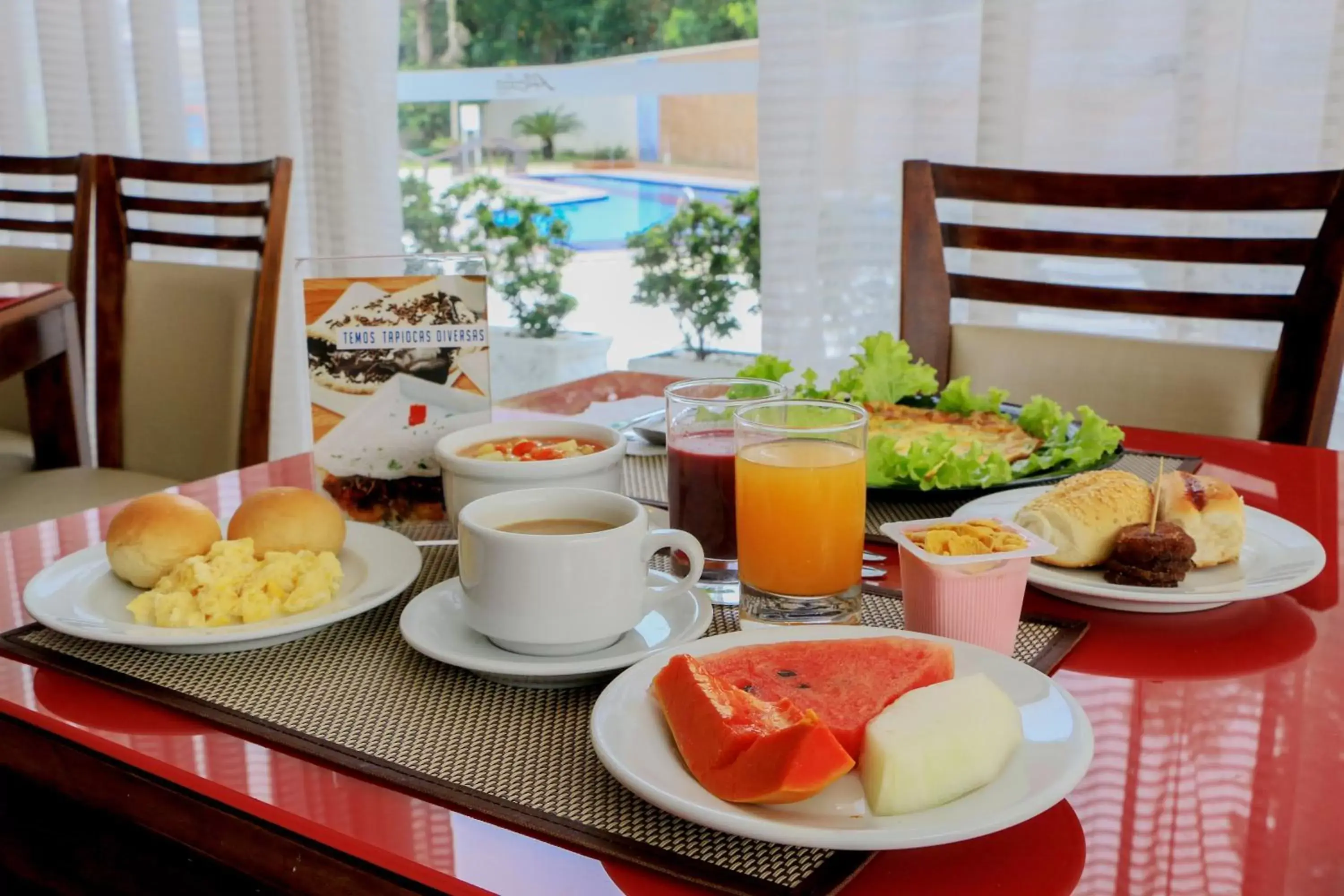 Buffet breakfast, Breakfast in Comfort Hotel Manaus