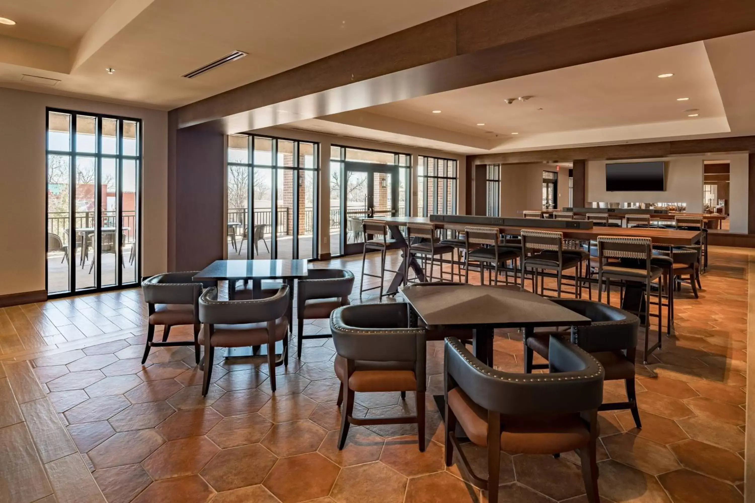 Breakfast, Restaurant/Places to Eat in SpringHill Suites by Marriott Fort Worth Historic Stockyards