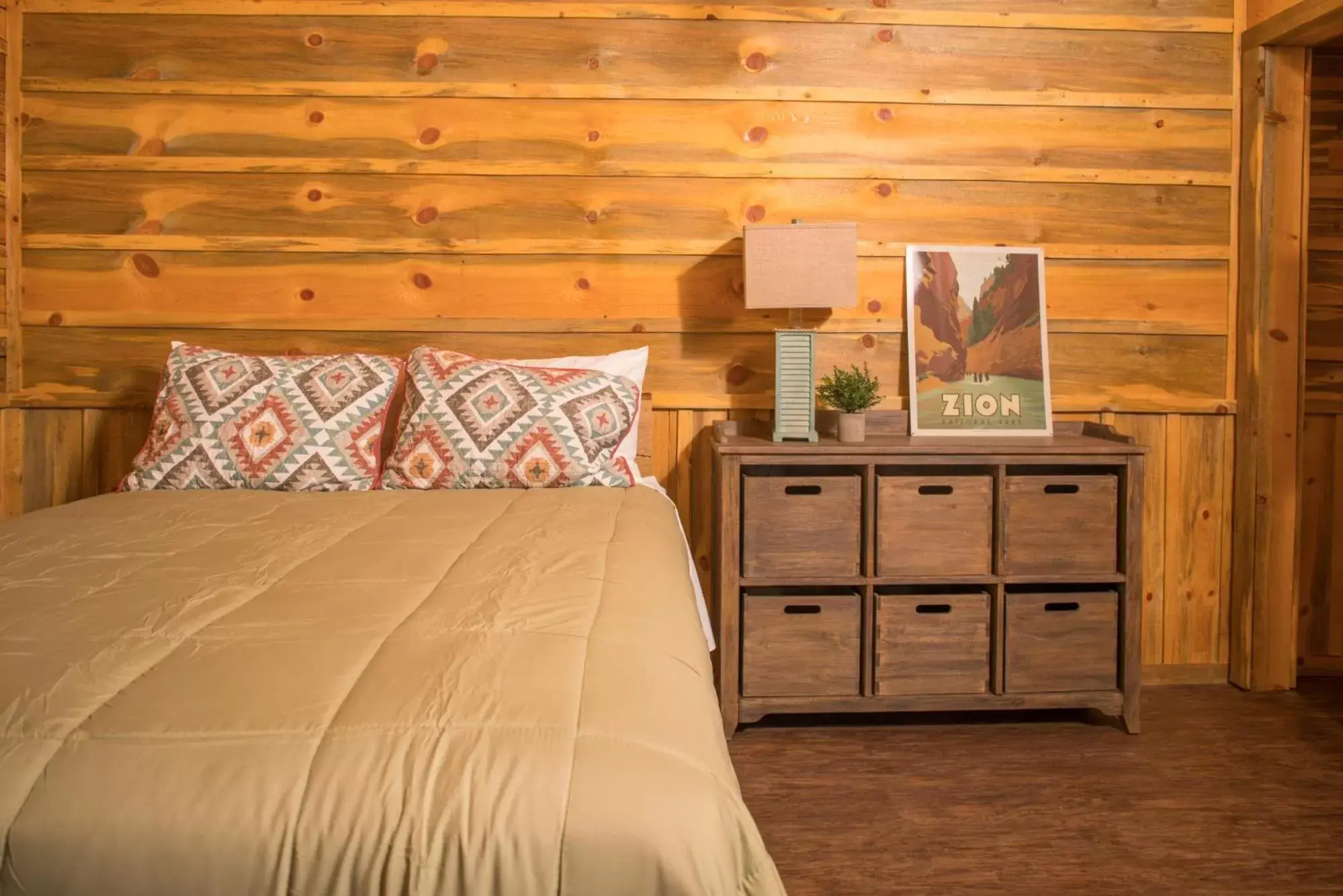 Bed in Zion Mountain Ranch