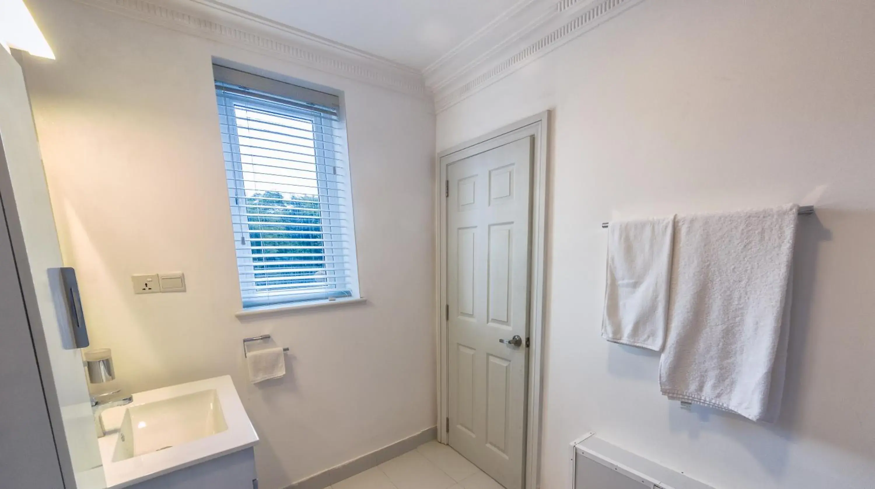 Bathroom in Kent Cottage