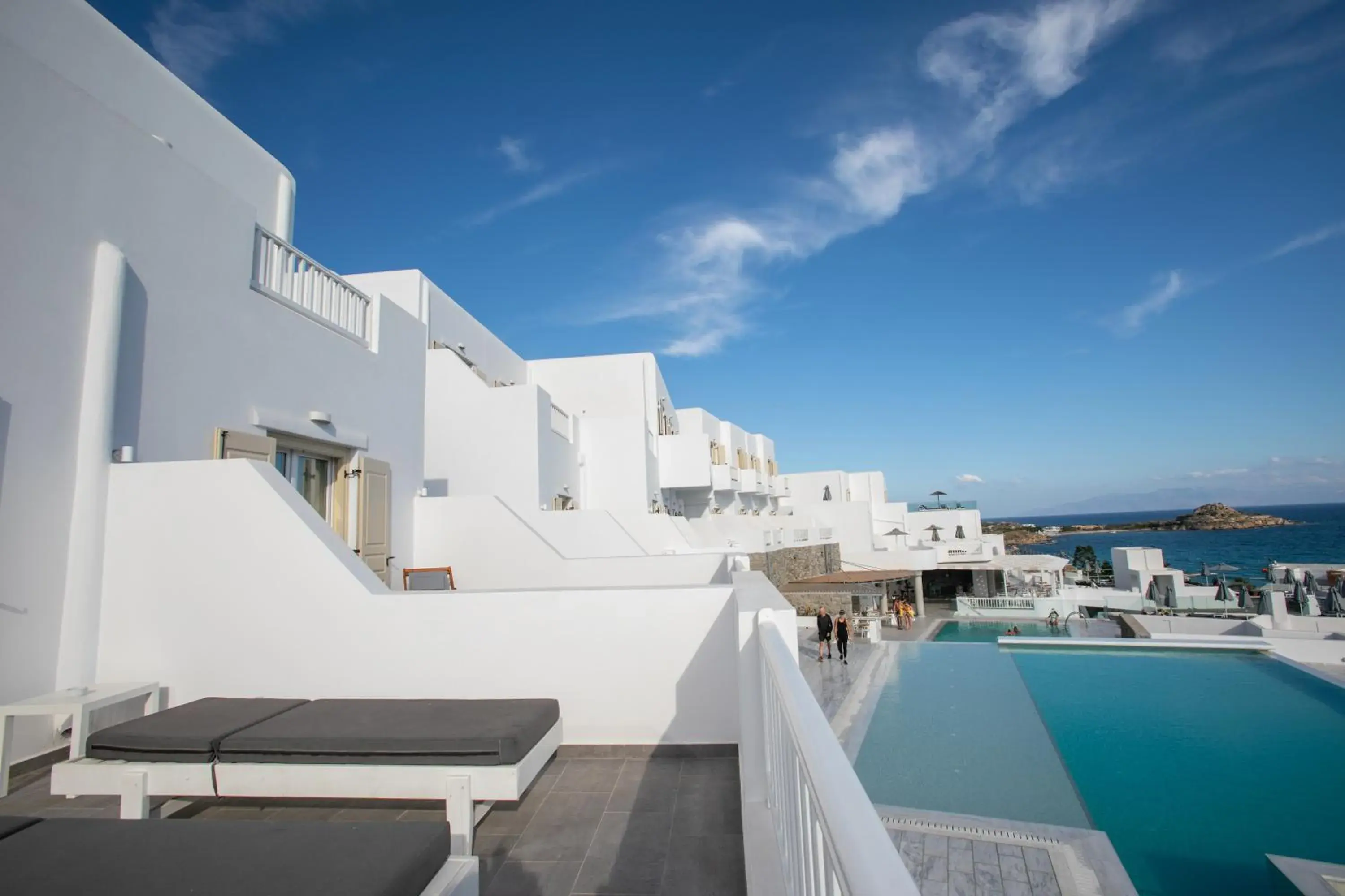 Balcony/Terrace, Swimming Pool in The George Hotel Mykonos