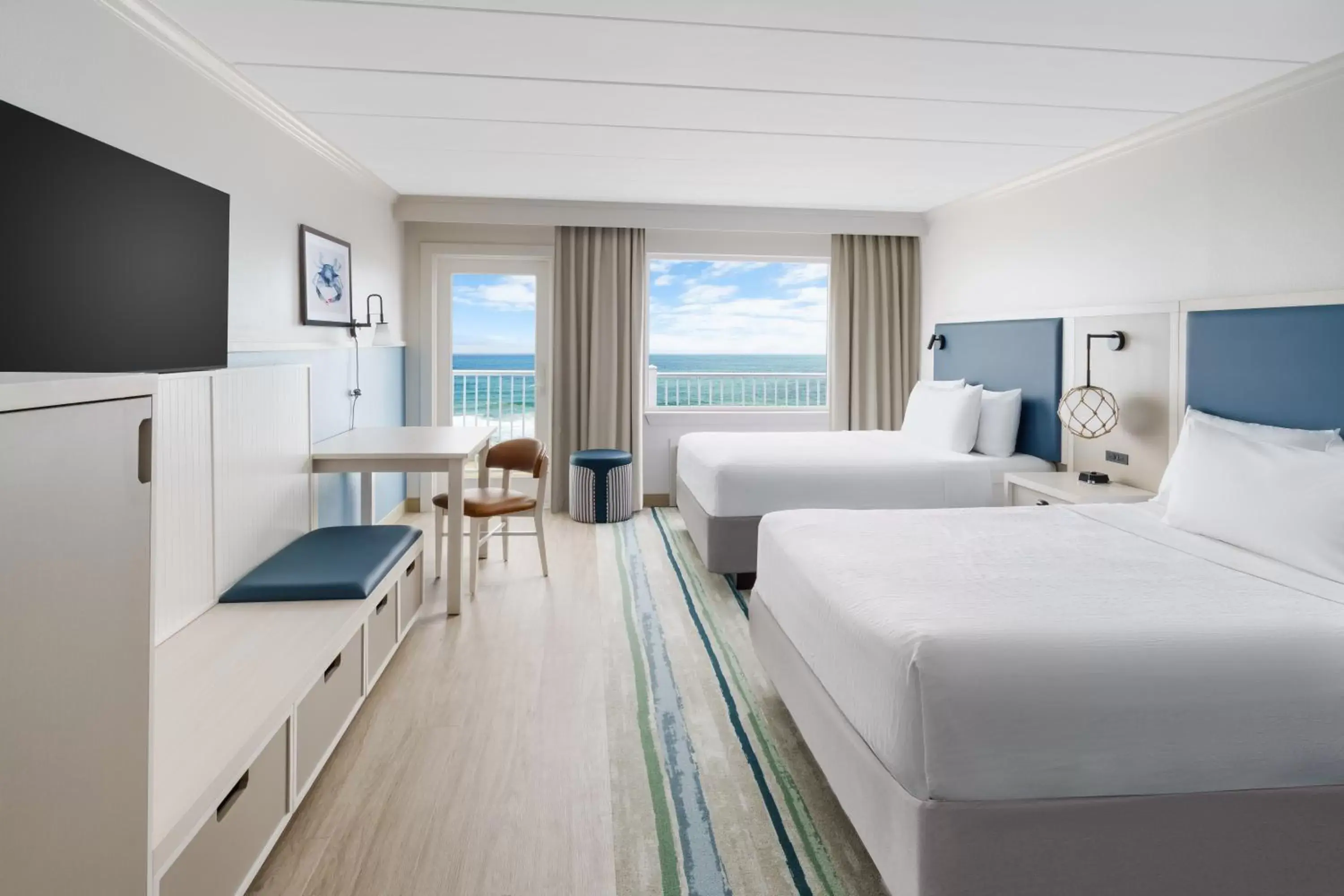 Bedroom in Hilton Garden Inn Ocean City Oceanfront