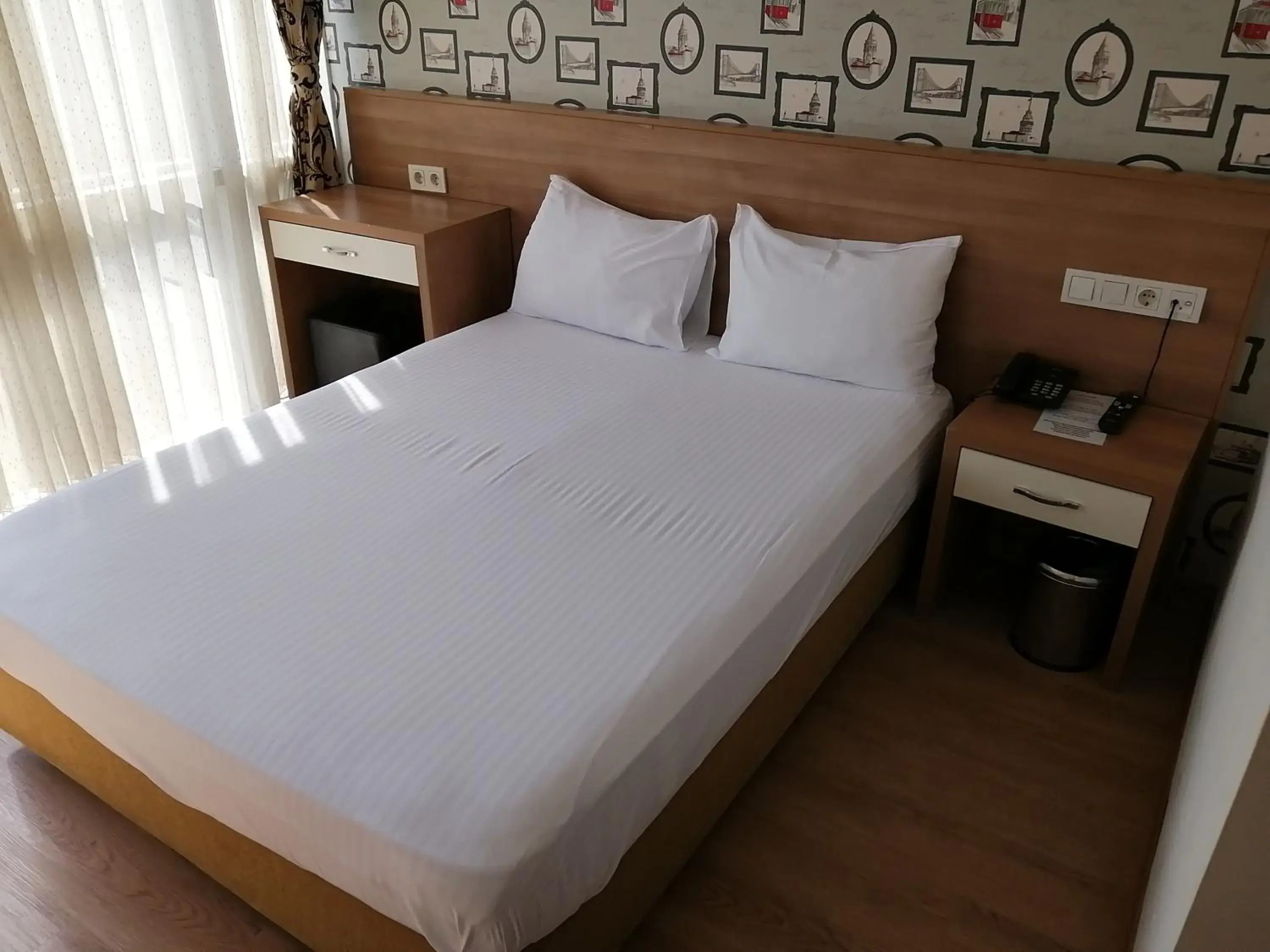 Bed in Nice Royal Bed in Nice Royal