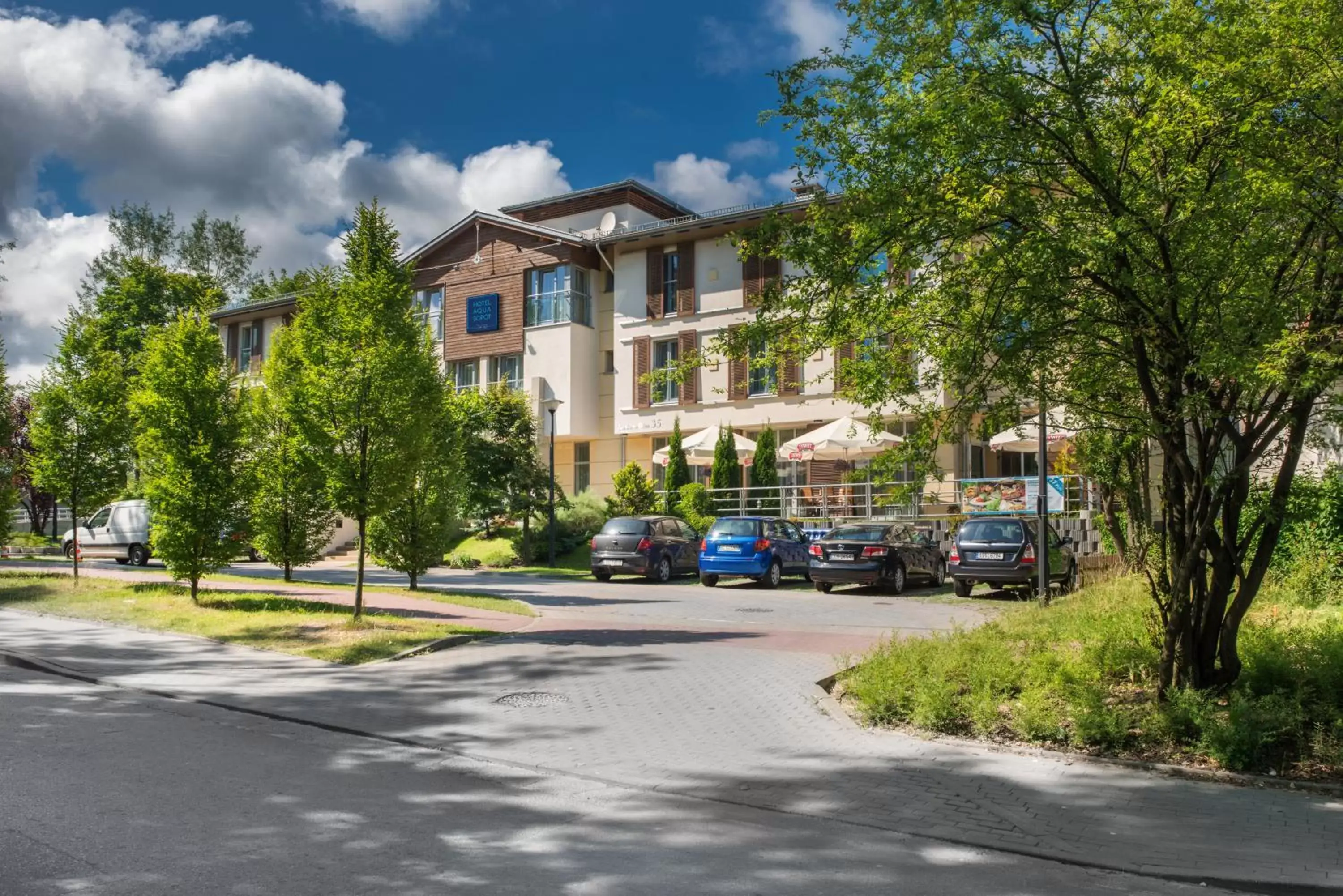 Parking, Property Building in Hotel Aqua Sopot