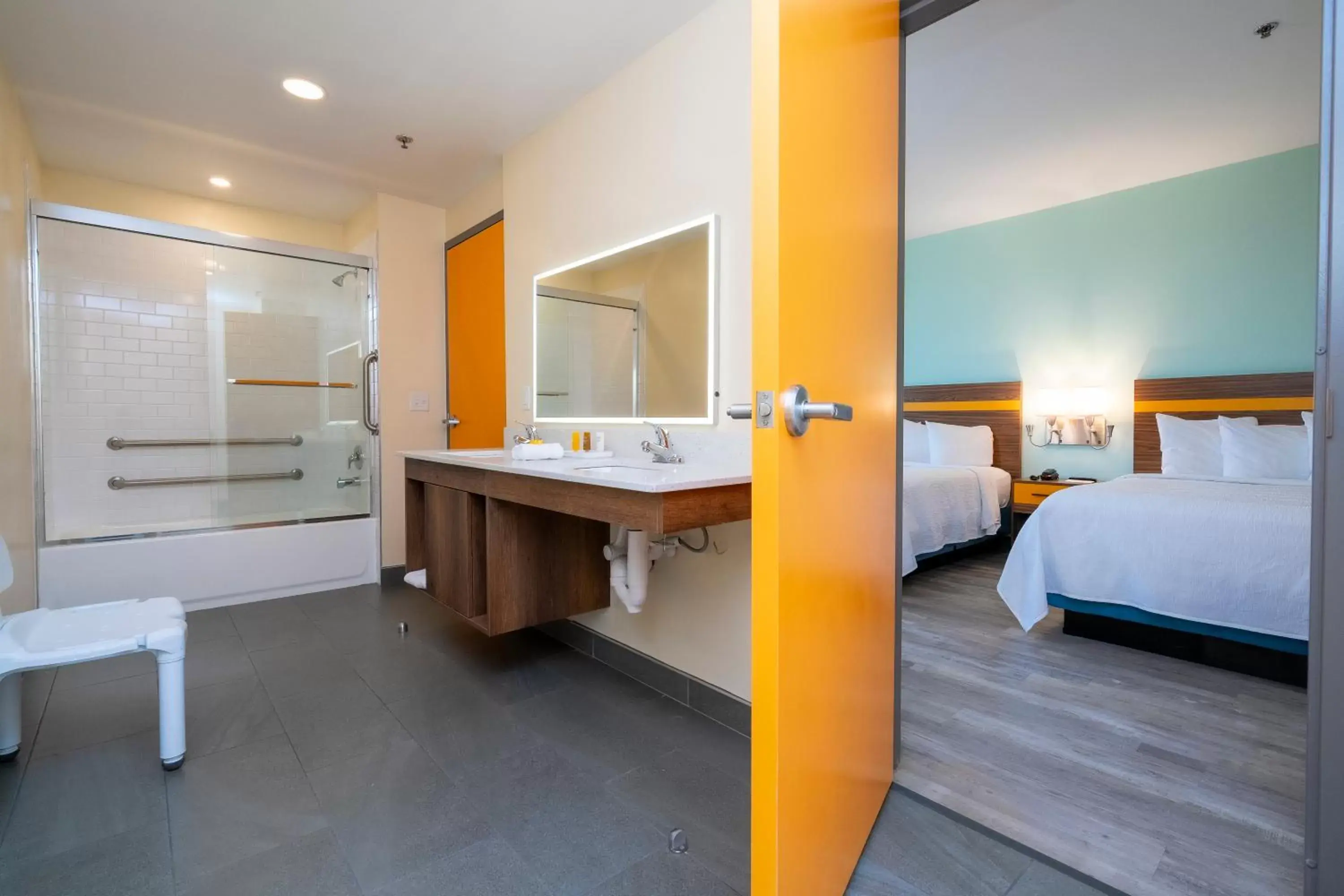 Business Room with Two Queen Beds Disability Access Smoke Free in SPOT X Hotel Orlando Intl Dr by The Red Collection Business Room with Two Queen Beds Disability Access Smoke Free in SPOT X Hotel Orlando Intl Dr by The Red Collection