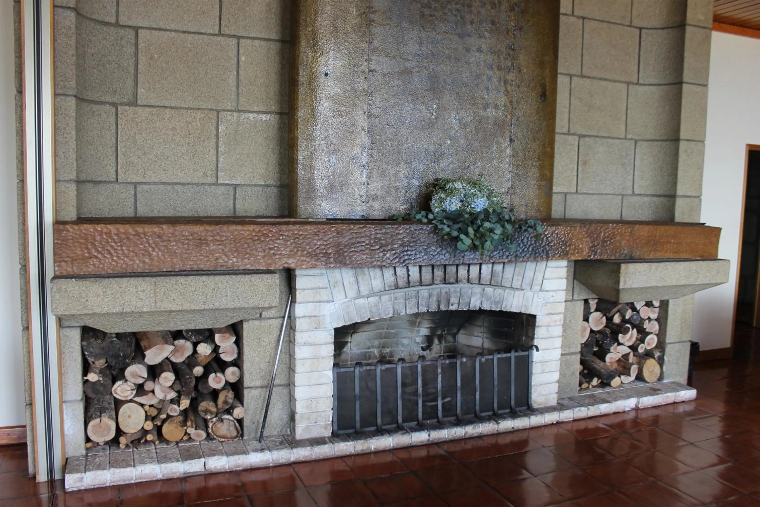 Property building in Hotel Senhora do Castelo