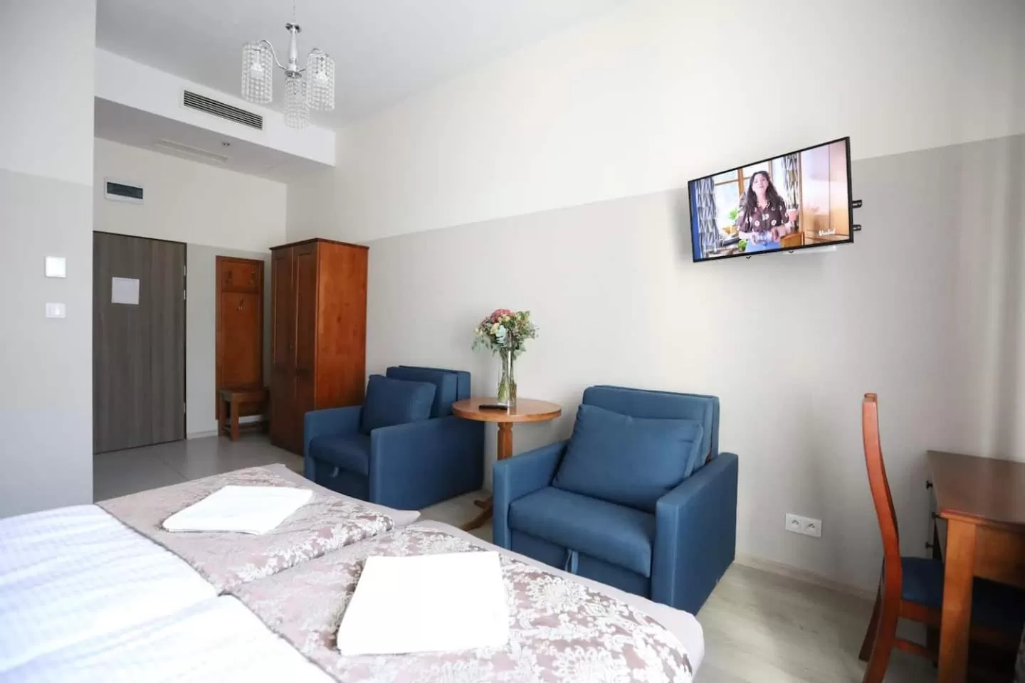 Bed in DReAM Garden Palace