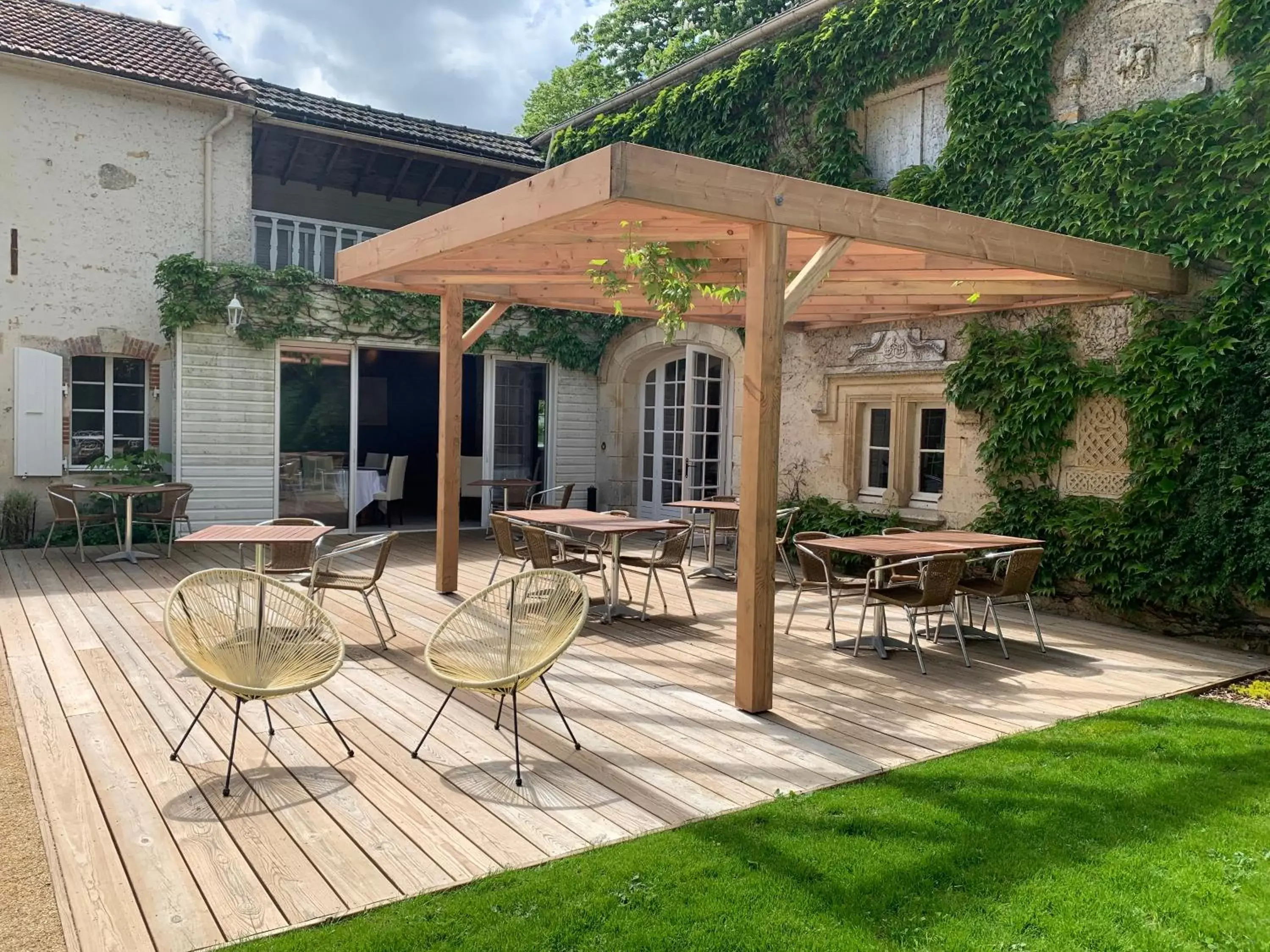 Patio in Clos de la Court d'Aron