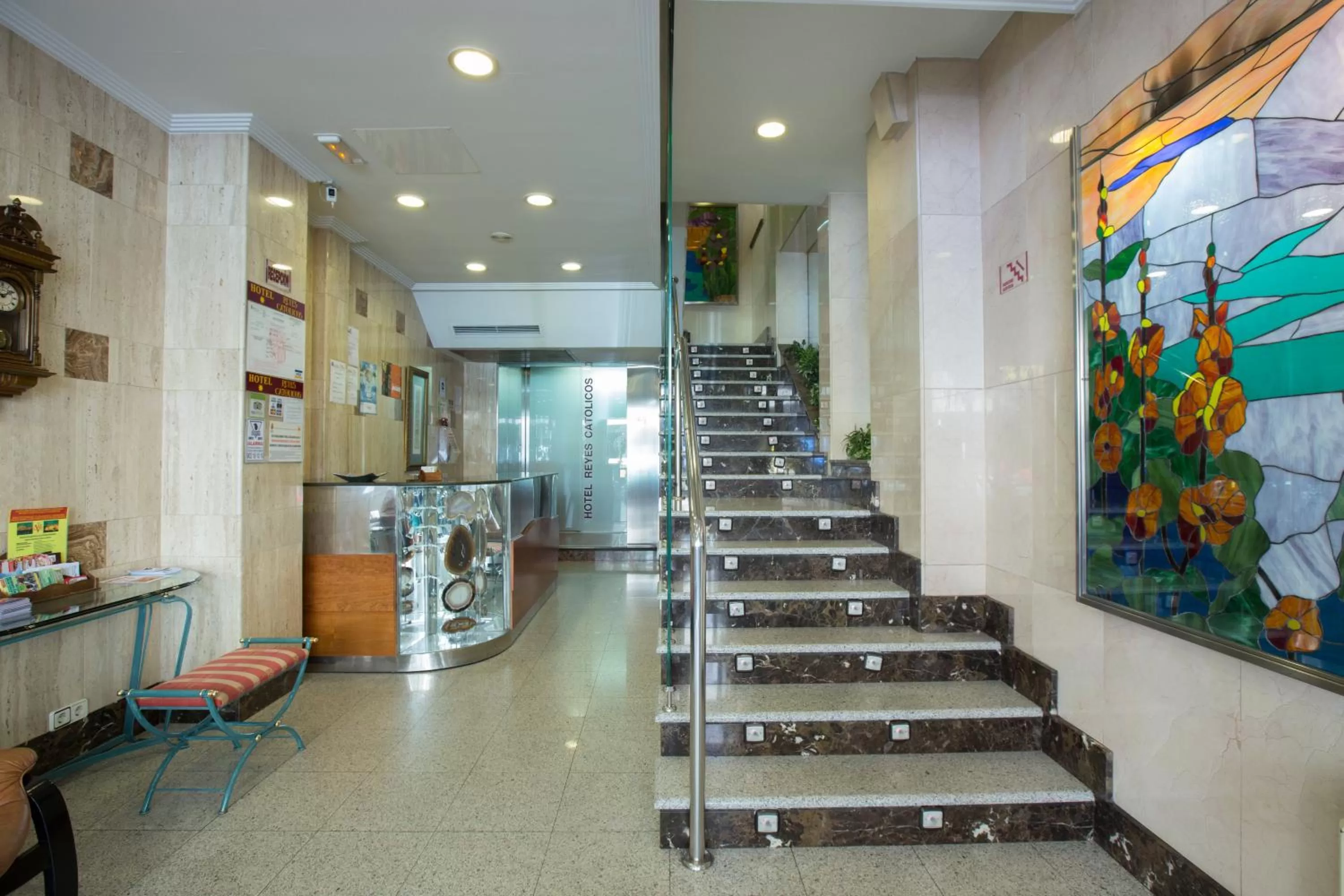 Lobby or reception in Hotel Reyes Catolicos