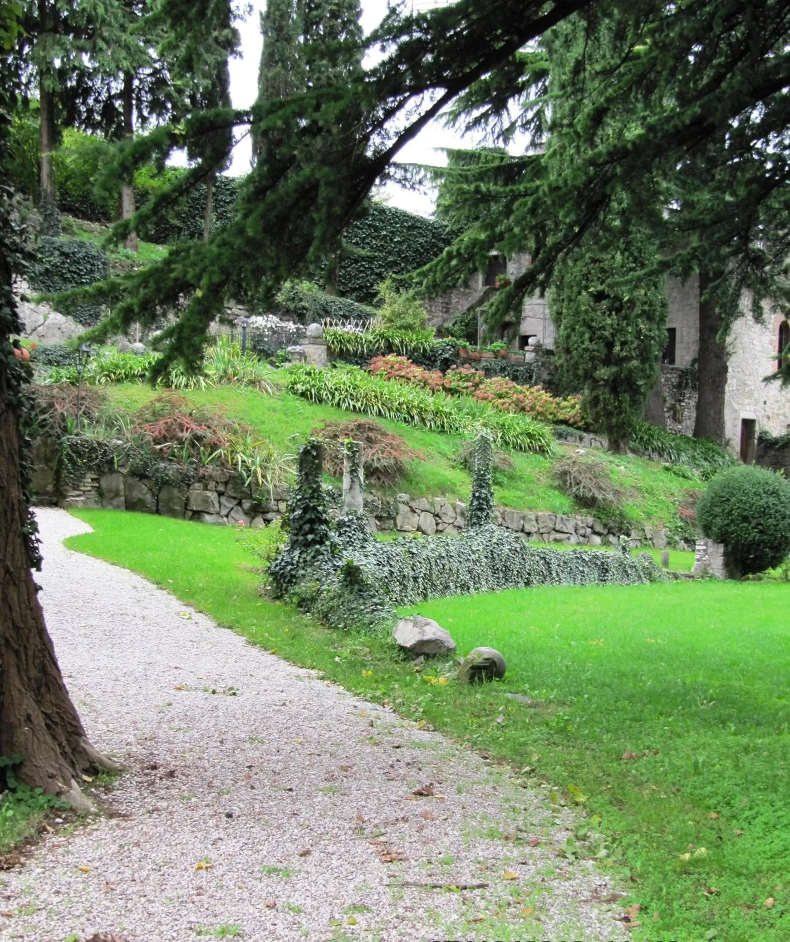 Garden view, Garden in Castrum di Serravalle