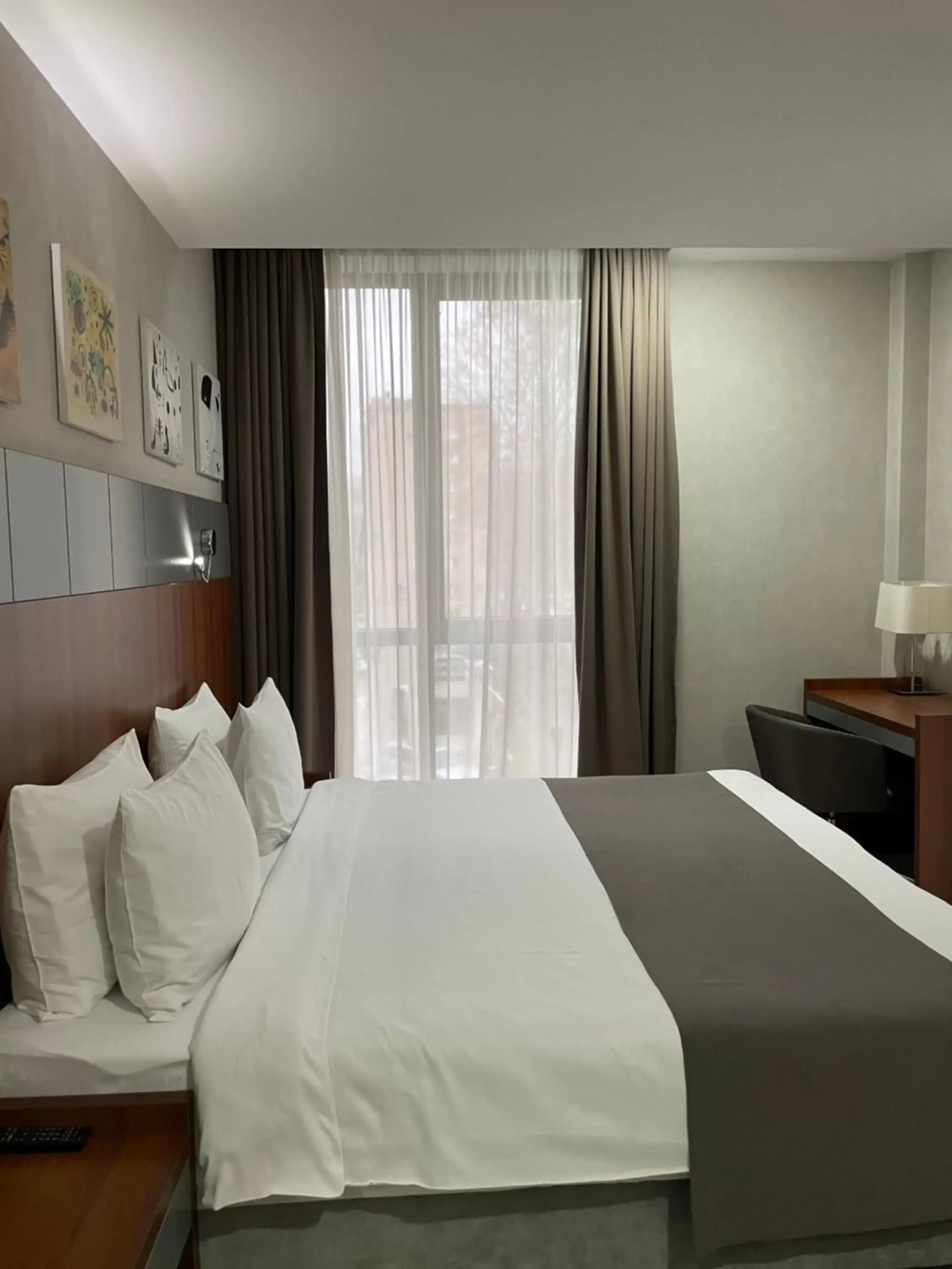 Bed in Hotel Atlas Abashidze