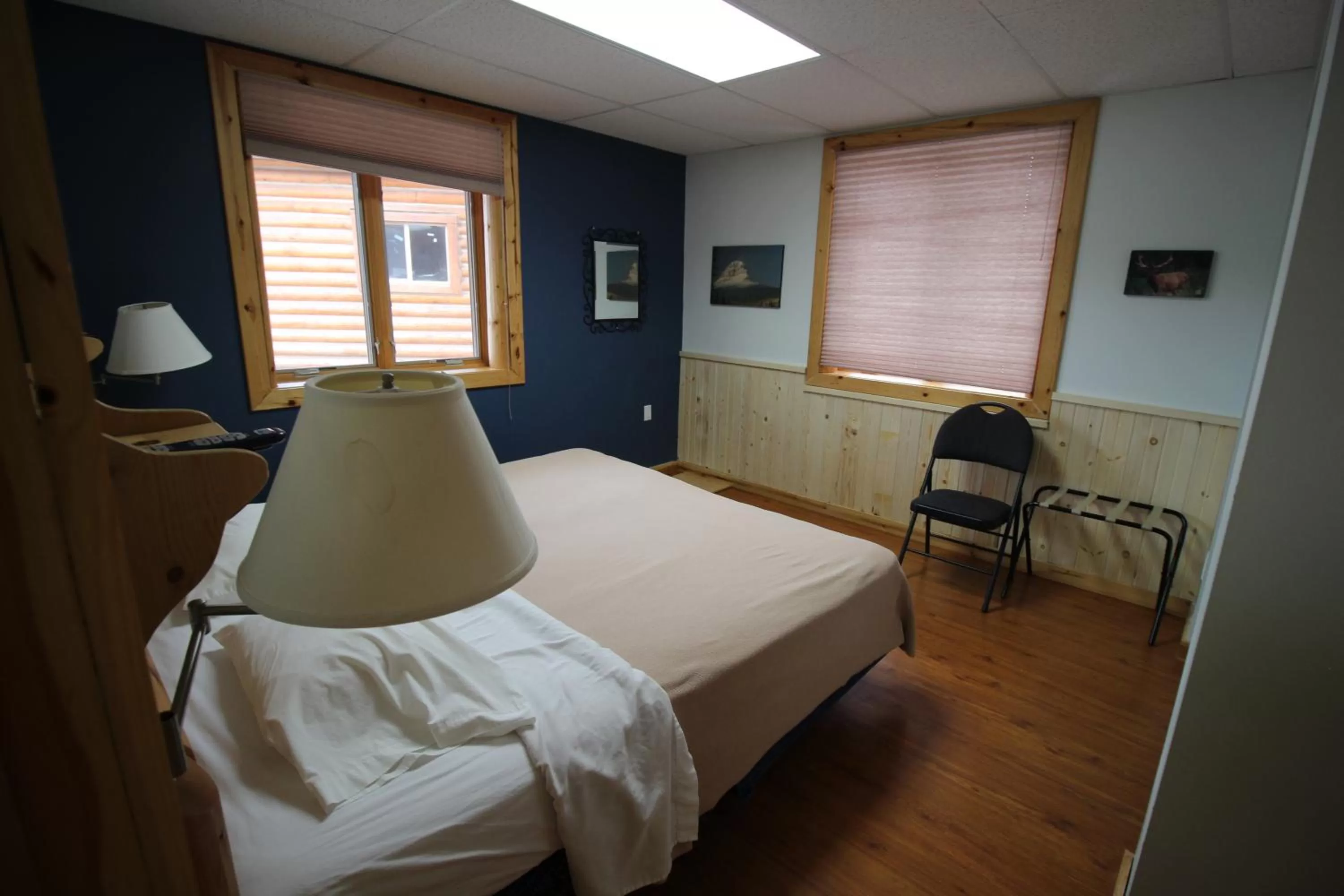 Bed in York Creek Bed & Breakfast