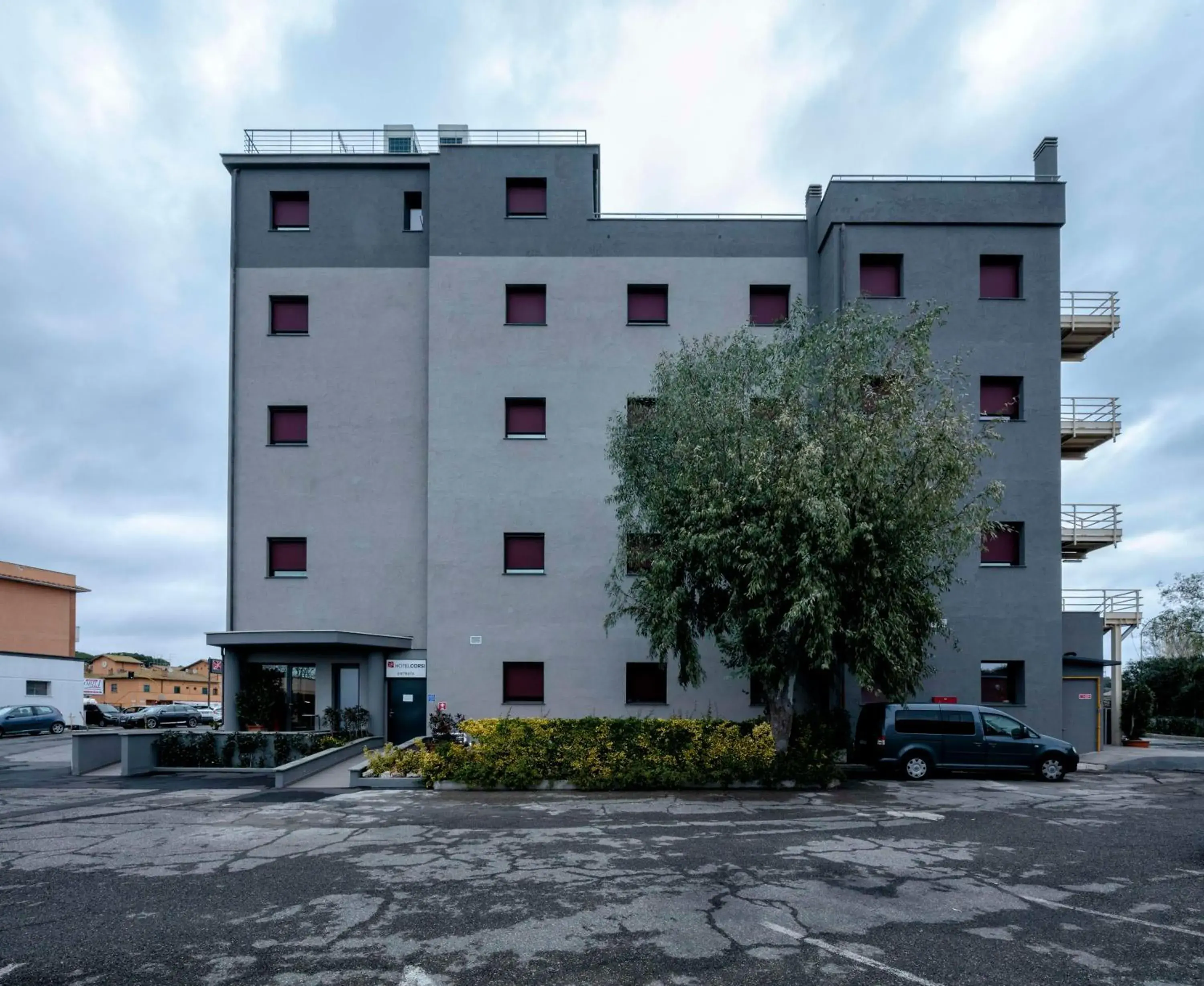 Property Building in Best Western Hotel Corsi