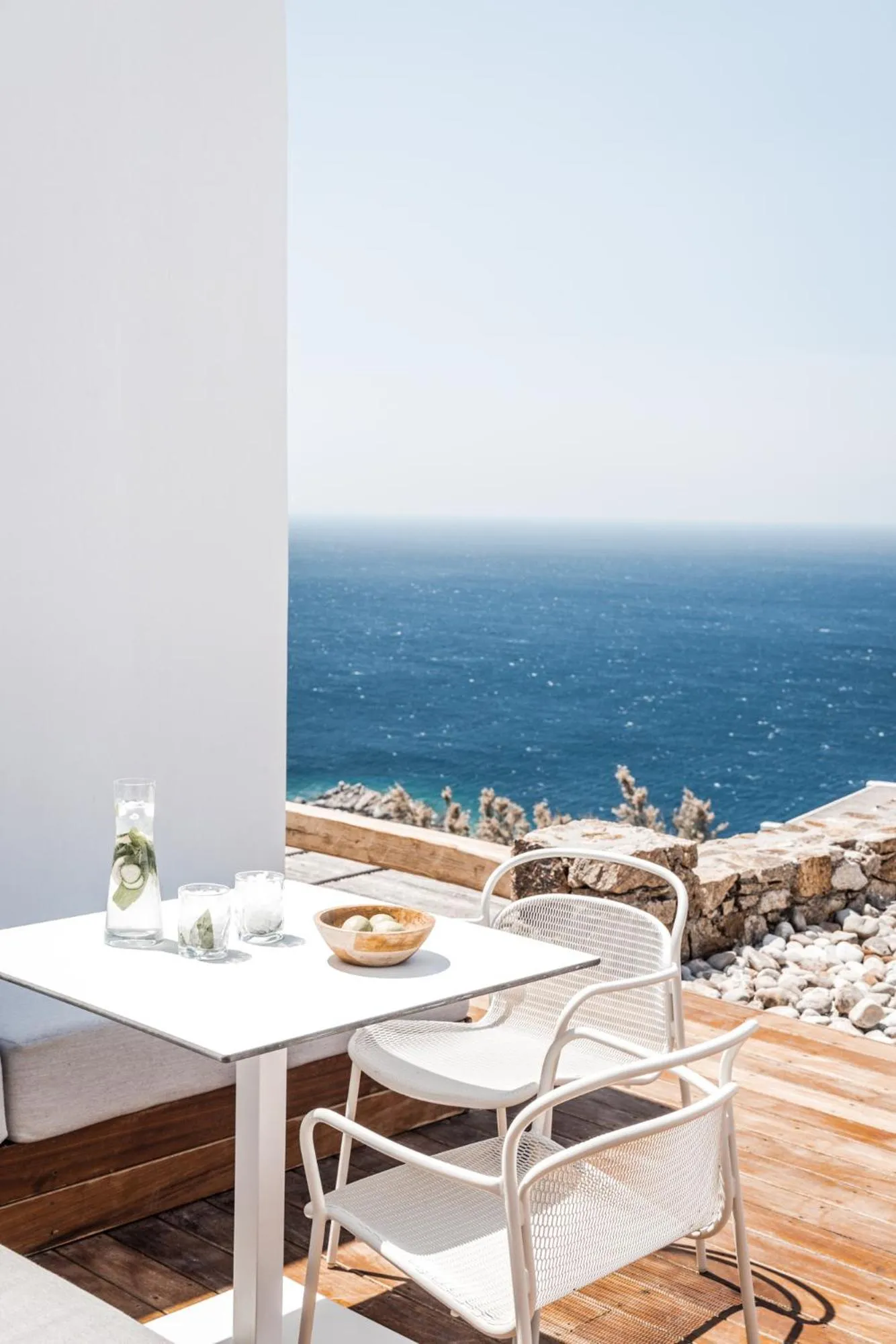 Dining area in Alissachni Mykonos