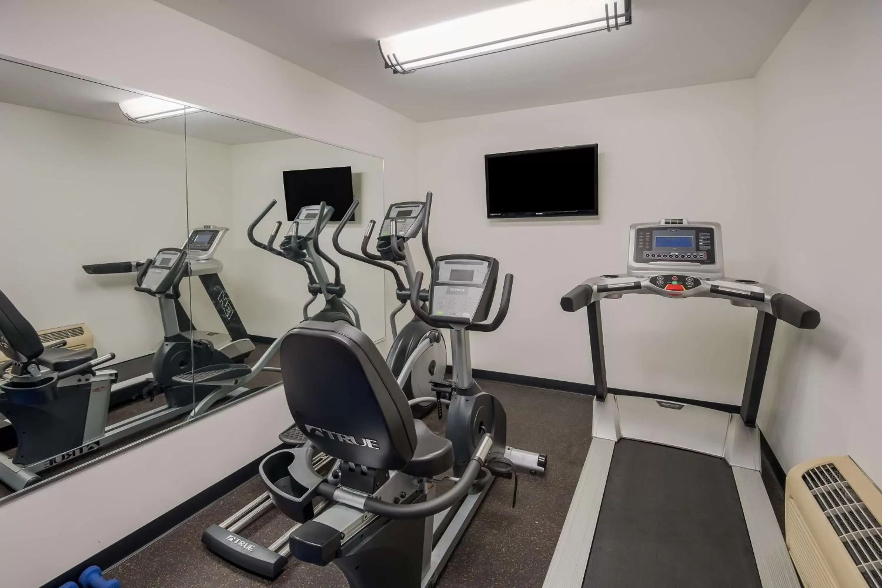 Spa and wellness centre/facilities, Fitness Center/Facilities in Best Western Sycamore Inn