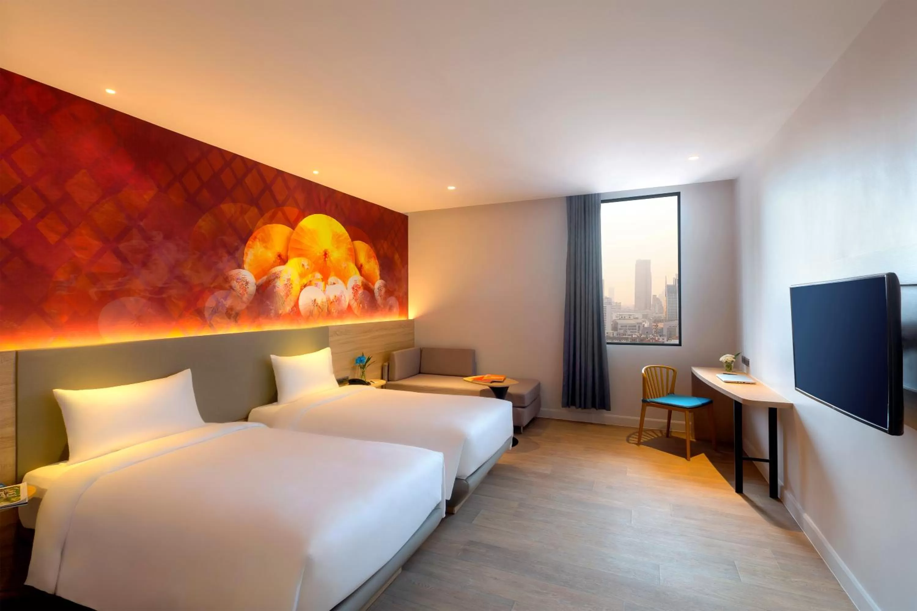 Bed in ibis Styles Bangkok Ratchada