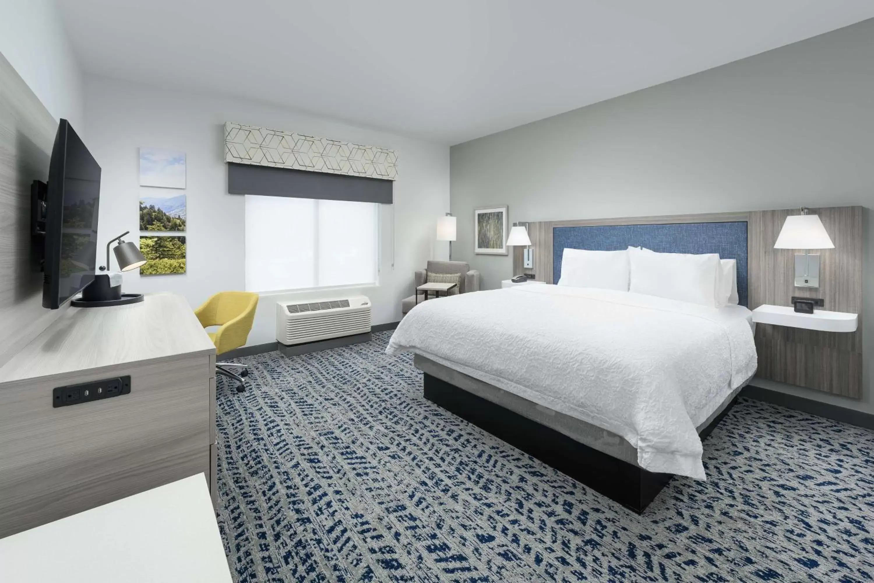 Bedroom, Bed in Hampton Inn by Hilton Ashland City, Tn Bedroom, Bed in Hampton Inn by Hilton Ashland City, Tn