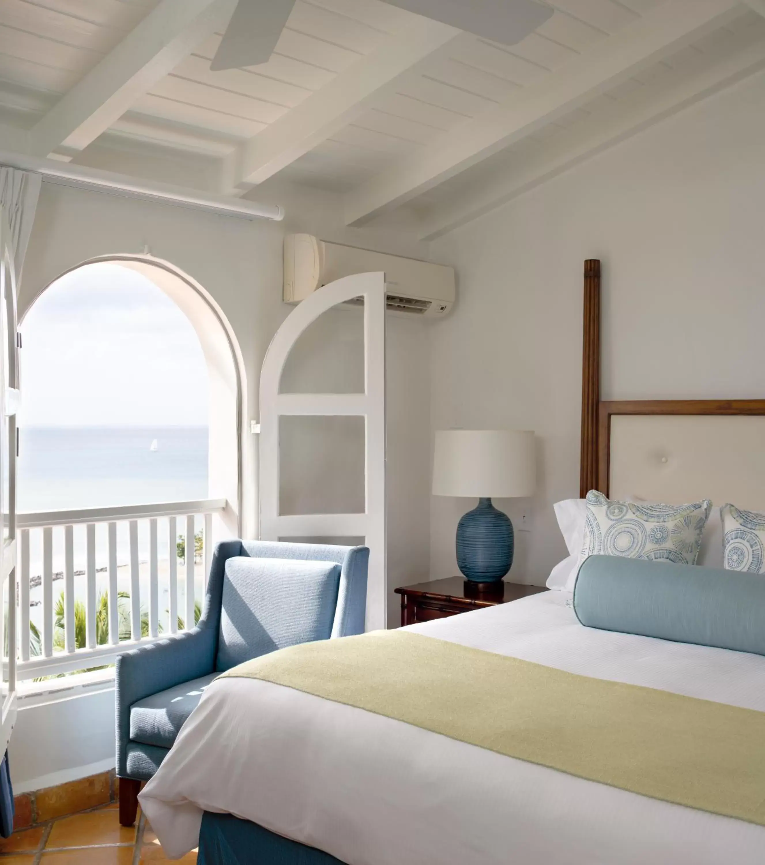 Bed in Windjammer Landing Resort and Residences Bed in Windjammer Landing Resort and Residences