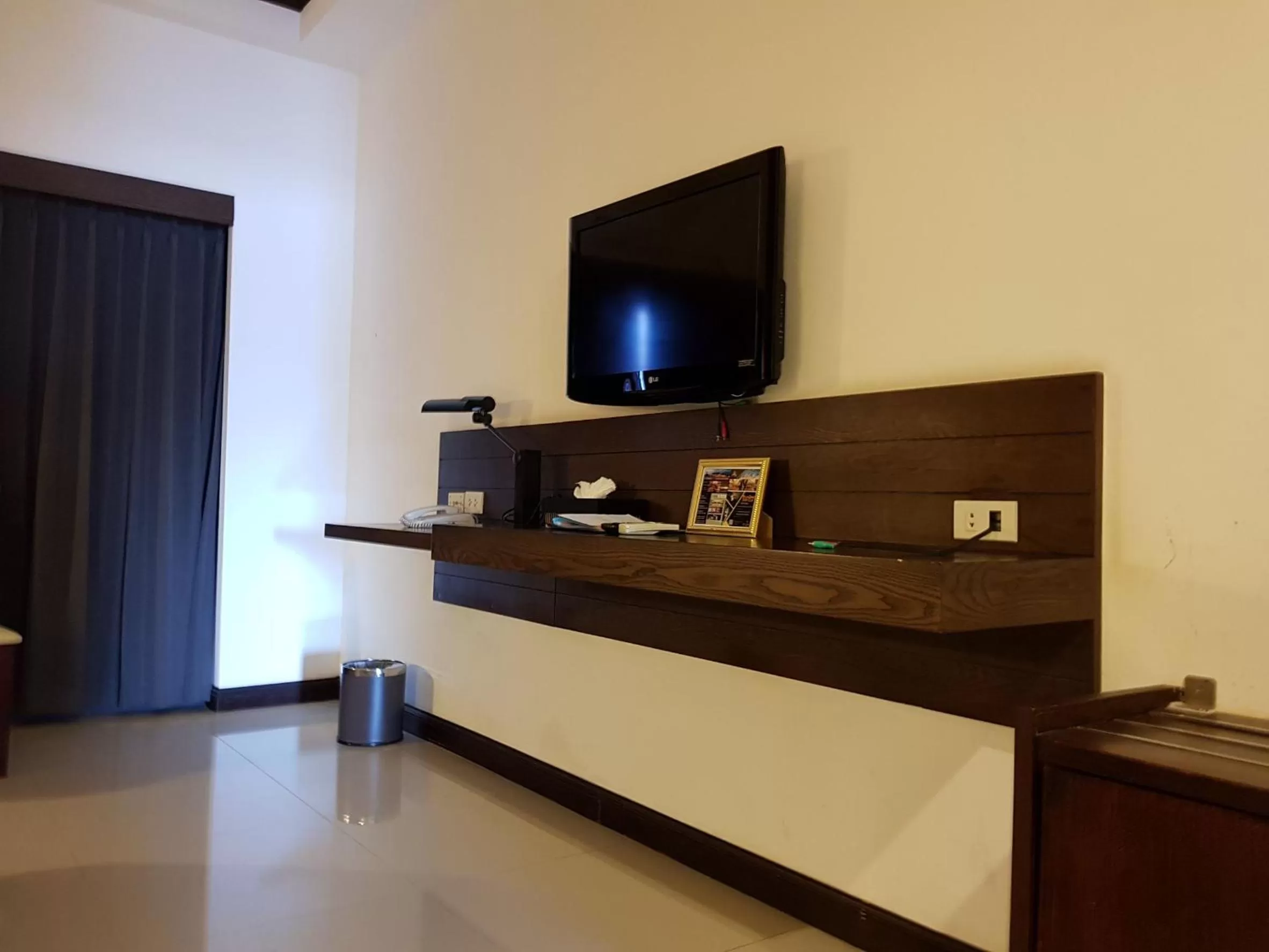 TV and multimedia in Major Grand Hotel