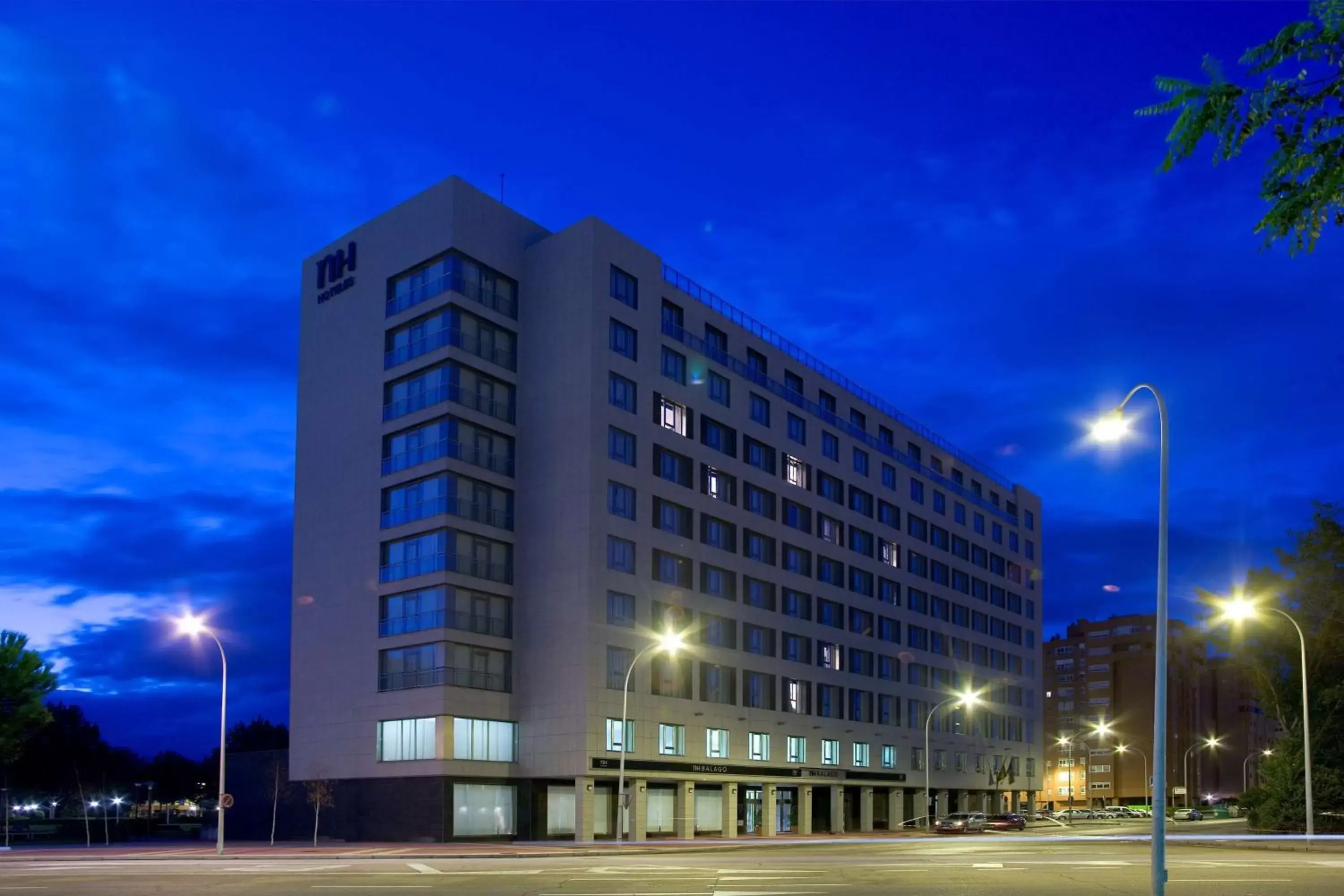 Property Building in NH Valladolid Bálago