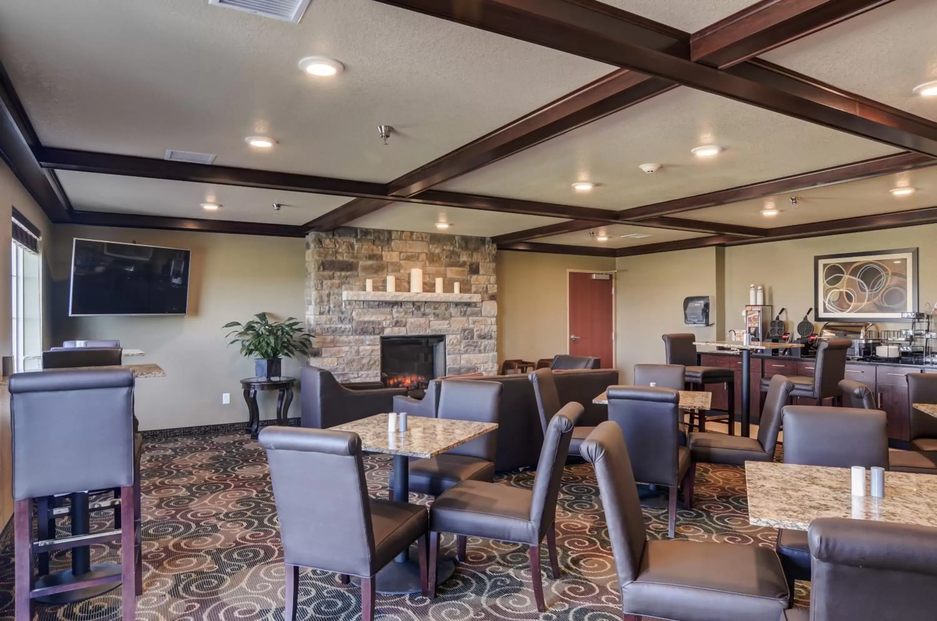 Lounge or bar, Restaurant/Places to Eat in Cobblestone Inn & Suites - Ord