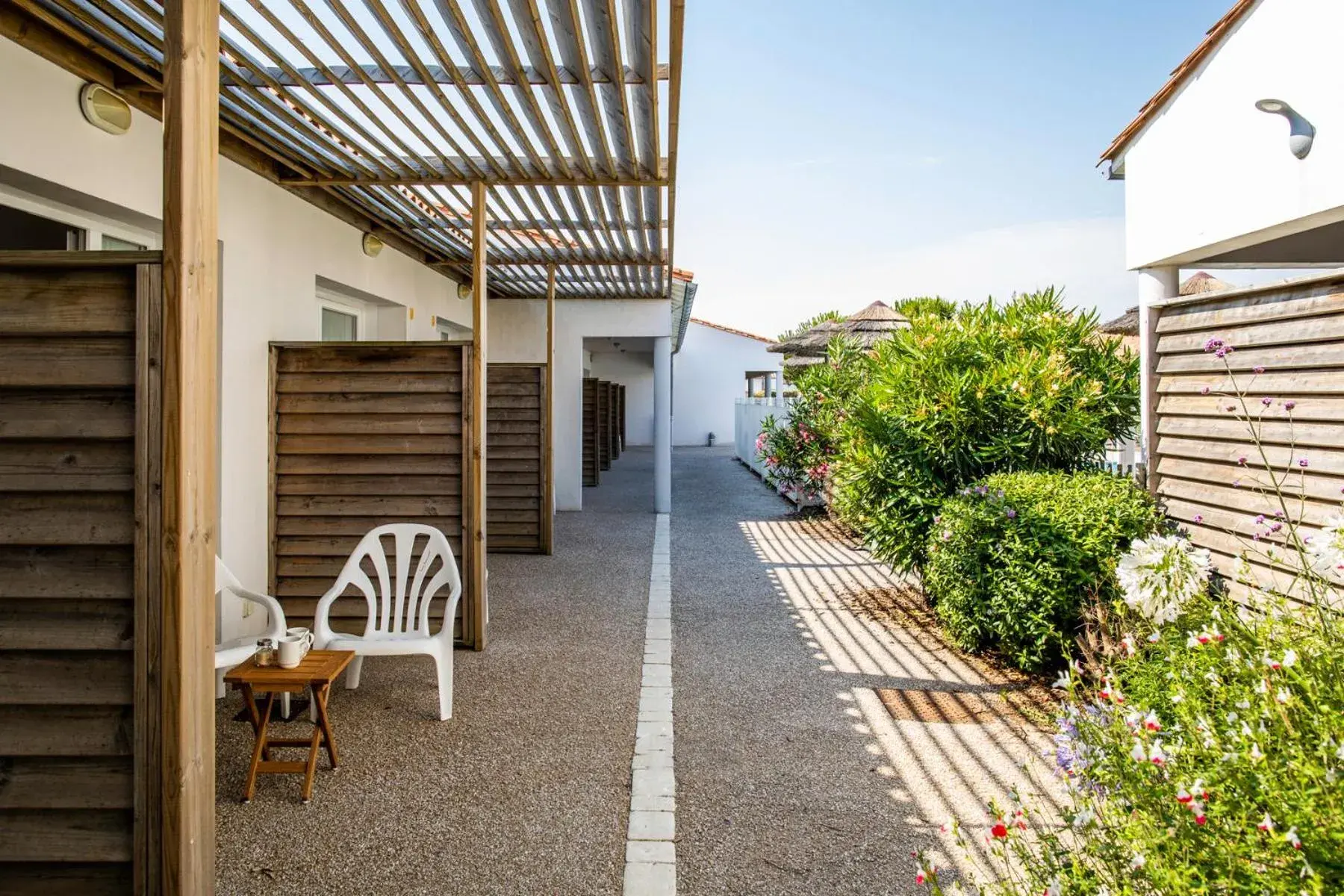 Balcony/Terrace in Hotel de Re, The Originals Boutique