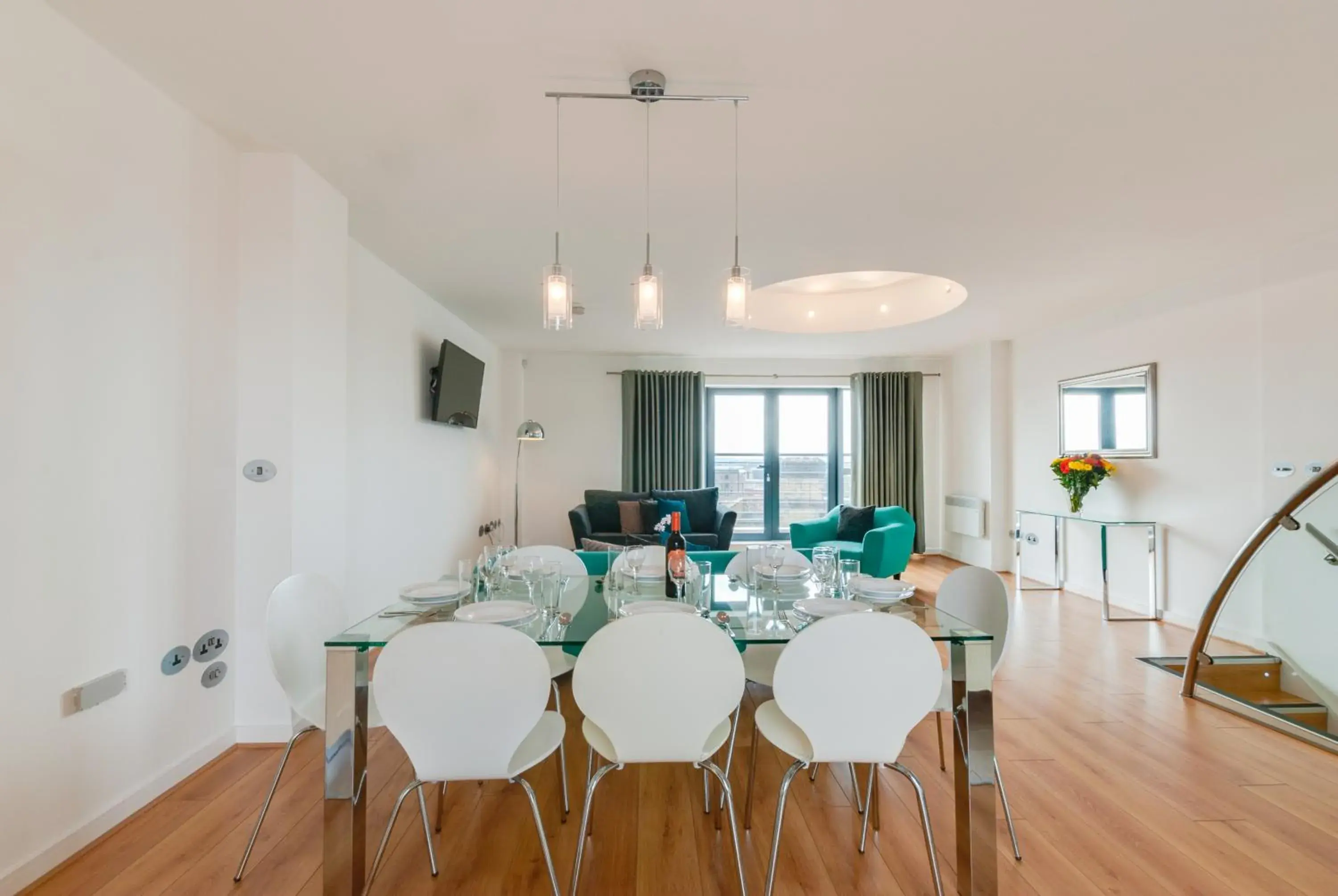 Dining area in Base Serviced Apartments - Duke Street