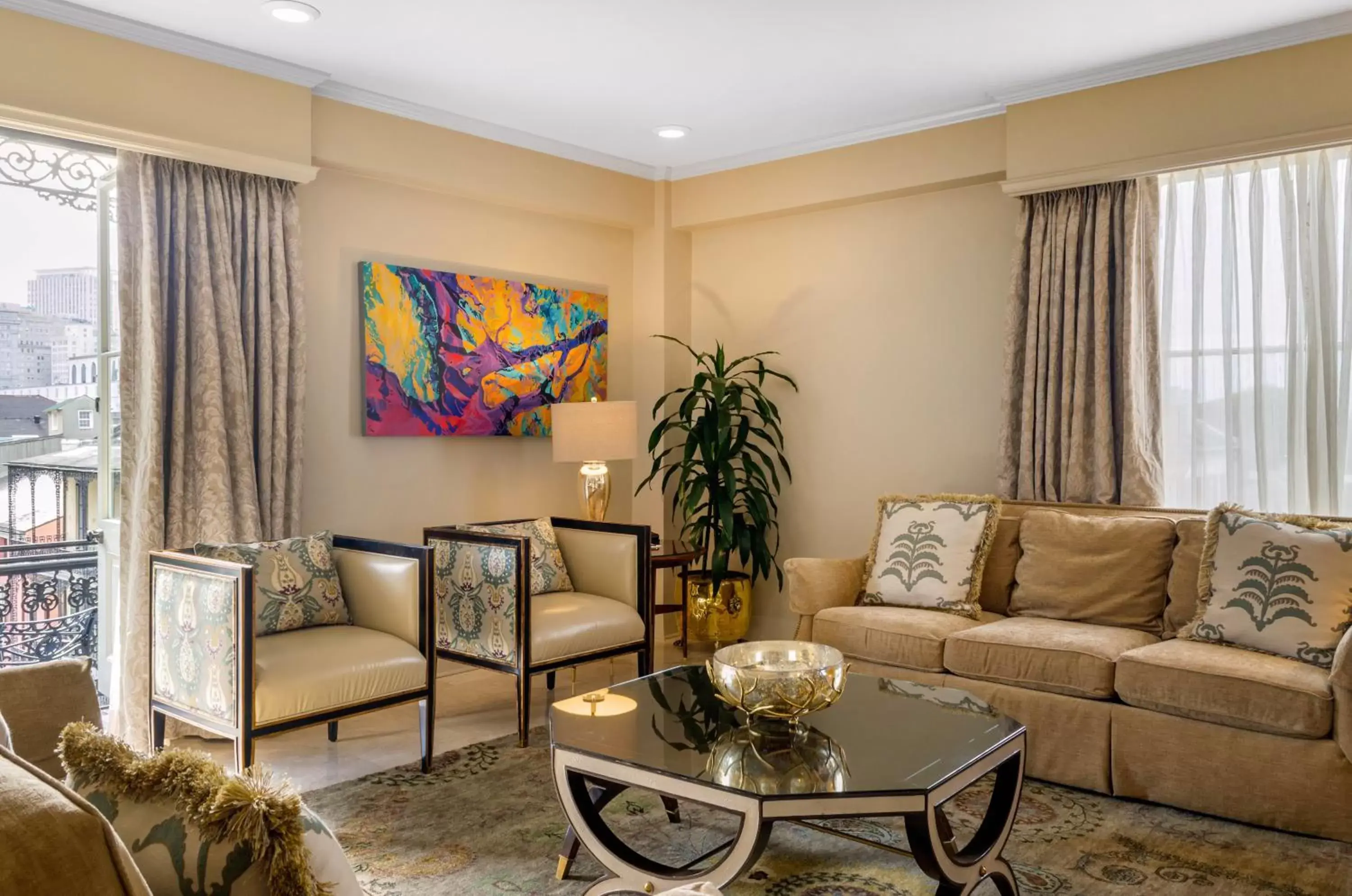 Bedroom, Seating Area in Omni Royal Orleans Hotel