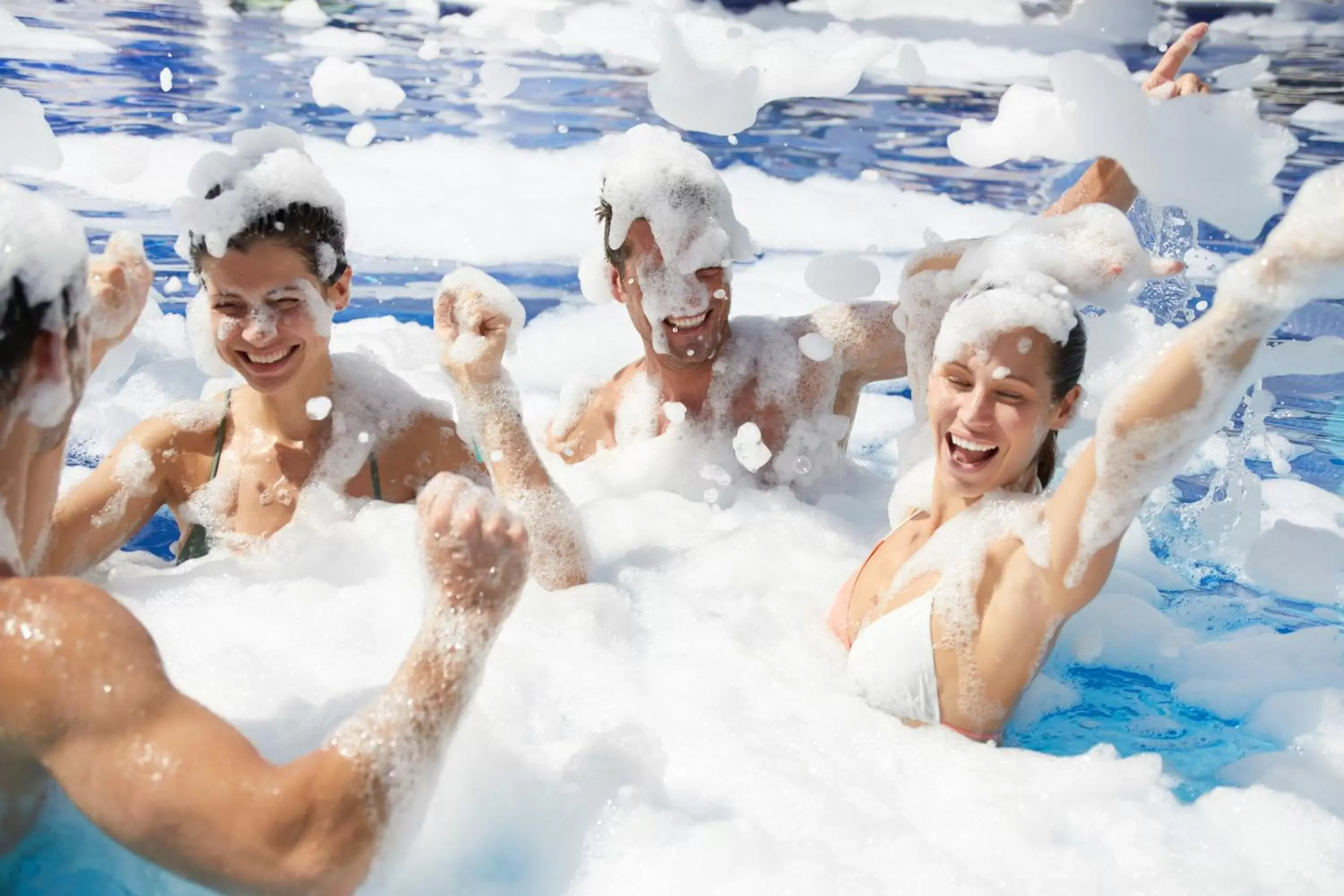 Swimming pool in Bahia Principe Luxury Ambar - Adults Only All Inclusive