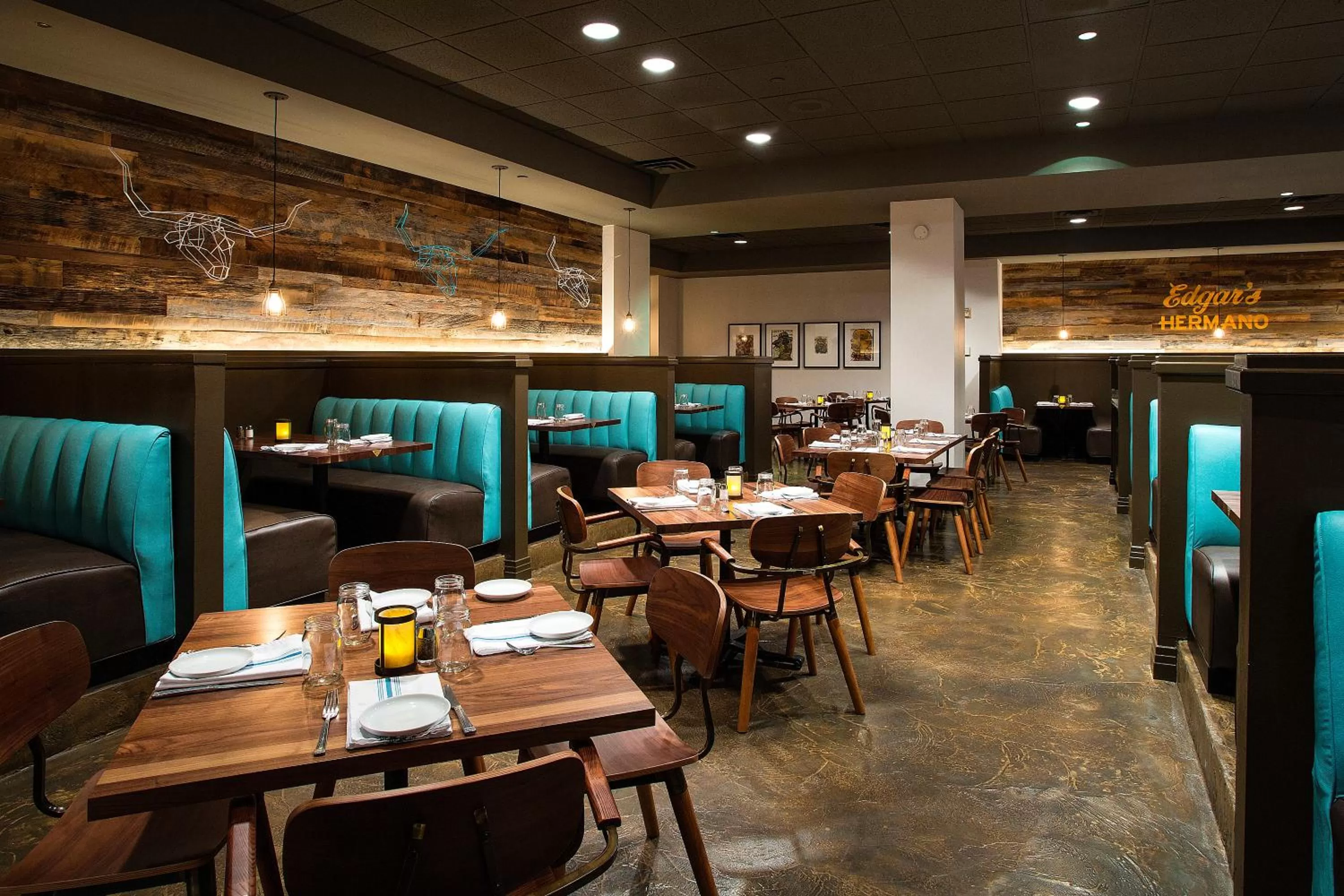 Restaurant/places to eat in The Whitehall Houston