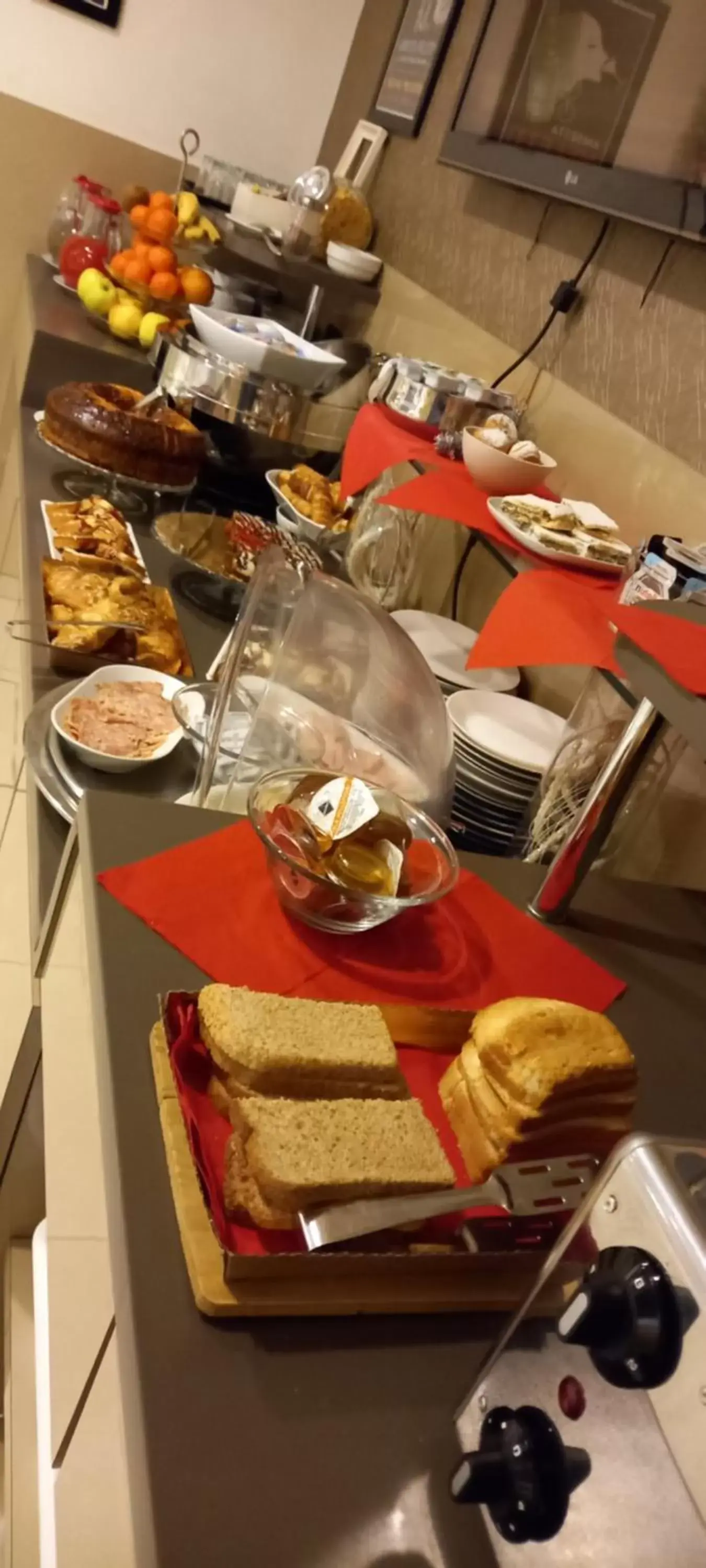 Breakfast in Hotel Aniene