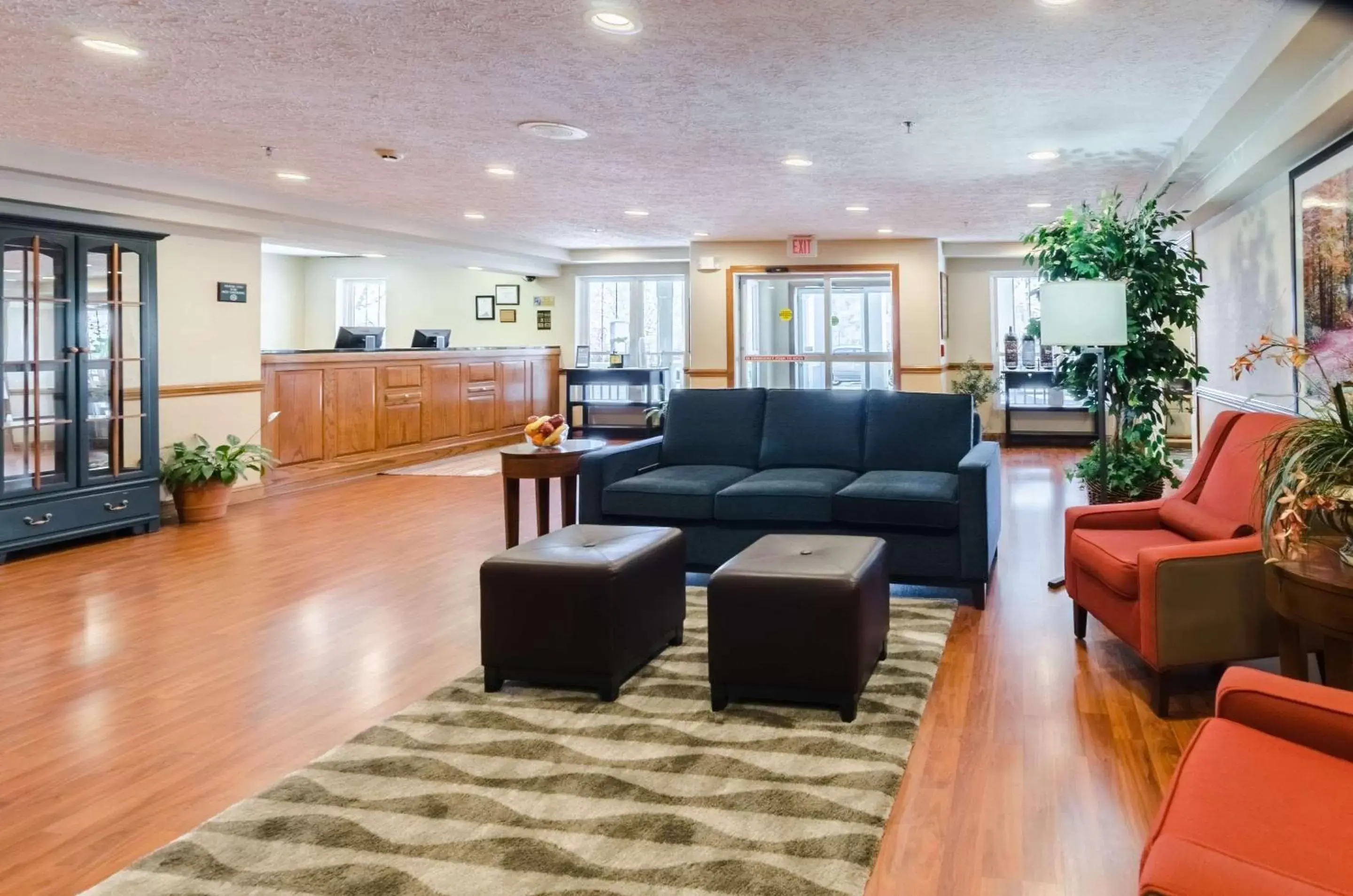 Lobby or reception, Lobby/Reception in Comfort Inn Wytheville - Fort Chiswell