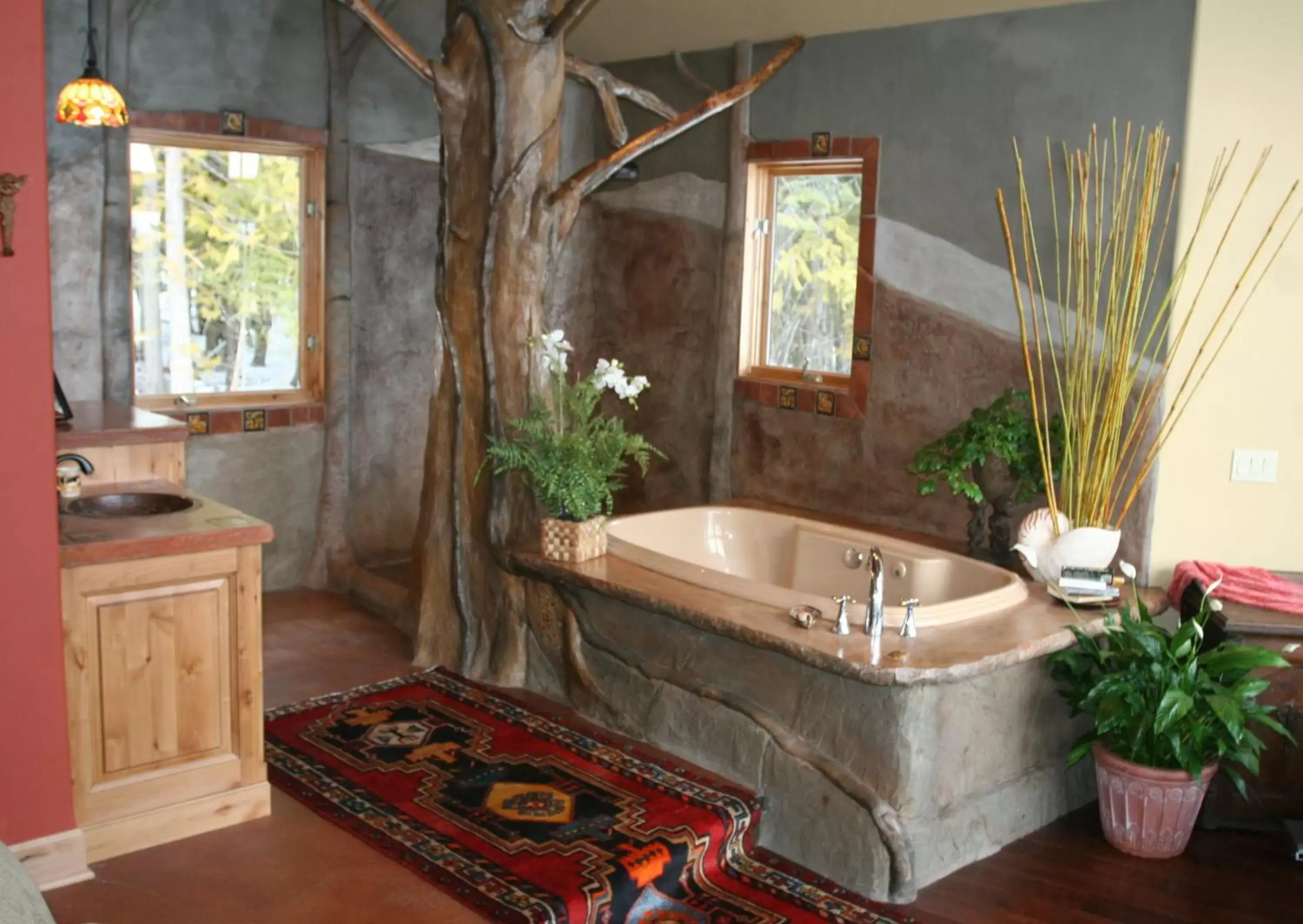 Decorative detail, Bathroom in Talus Rock Retreat
