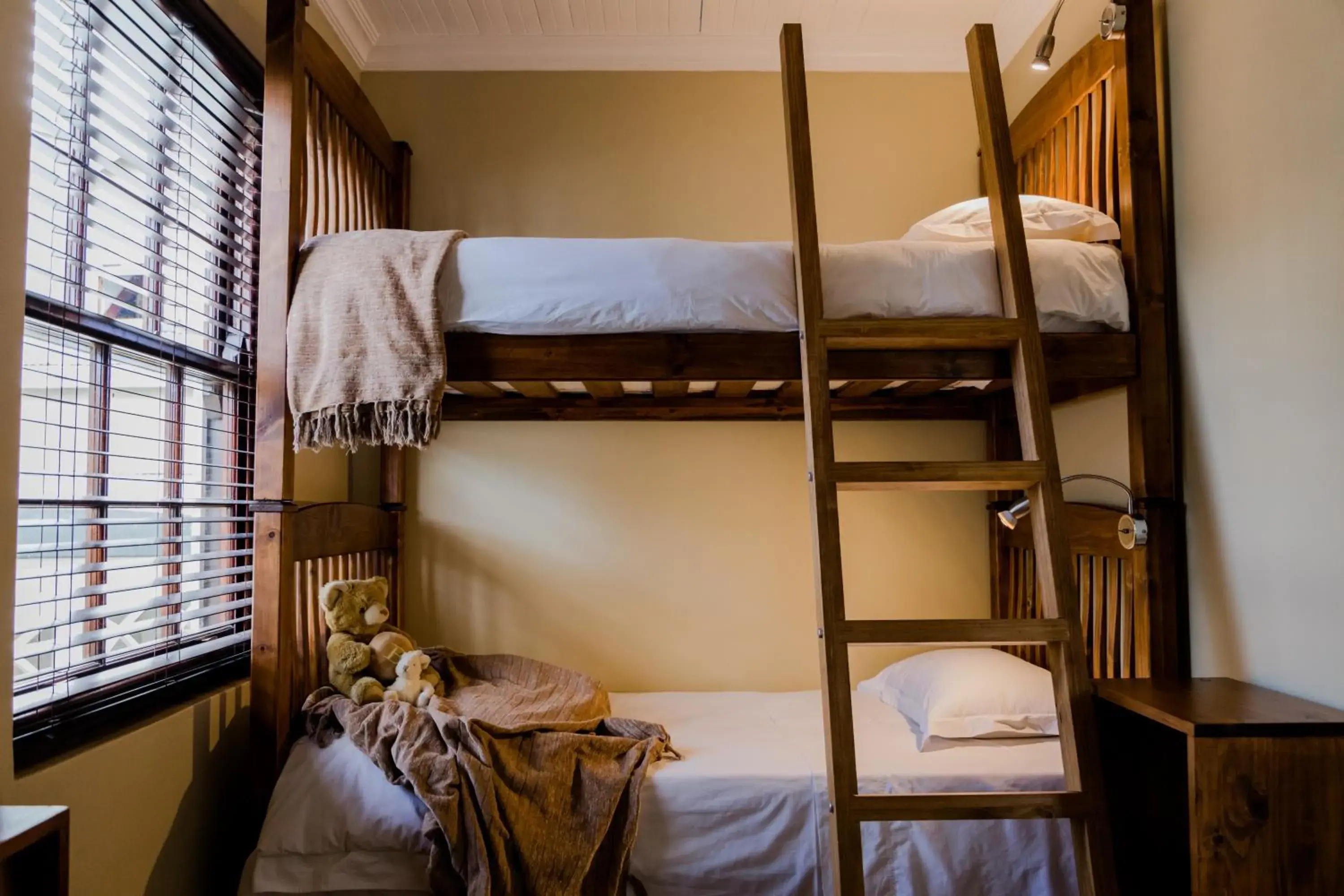 young children, Bunk Bed in Schoone Oordt Country House