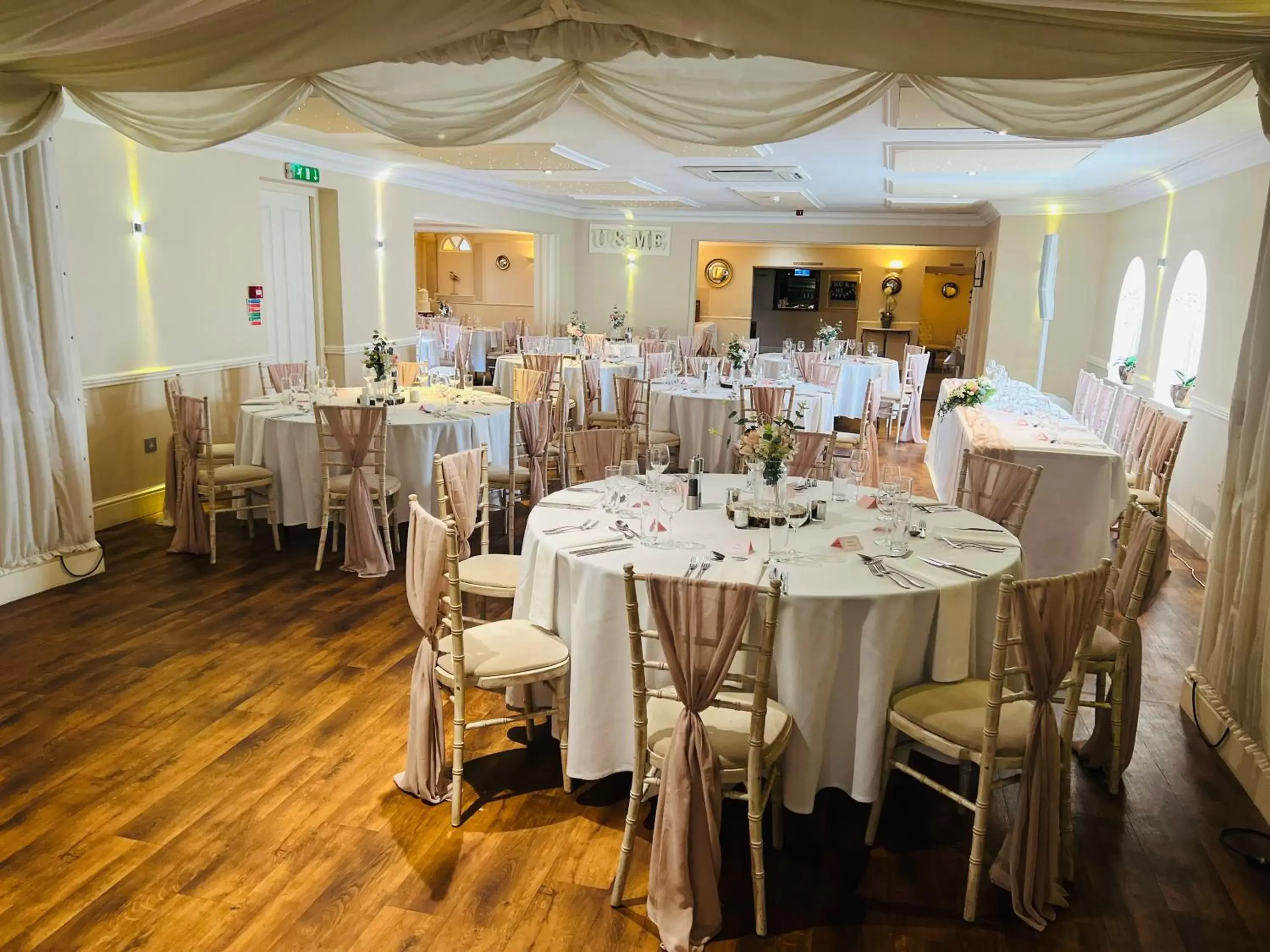 wedding, Banquet Facilities in The Poachers Hotel