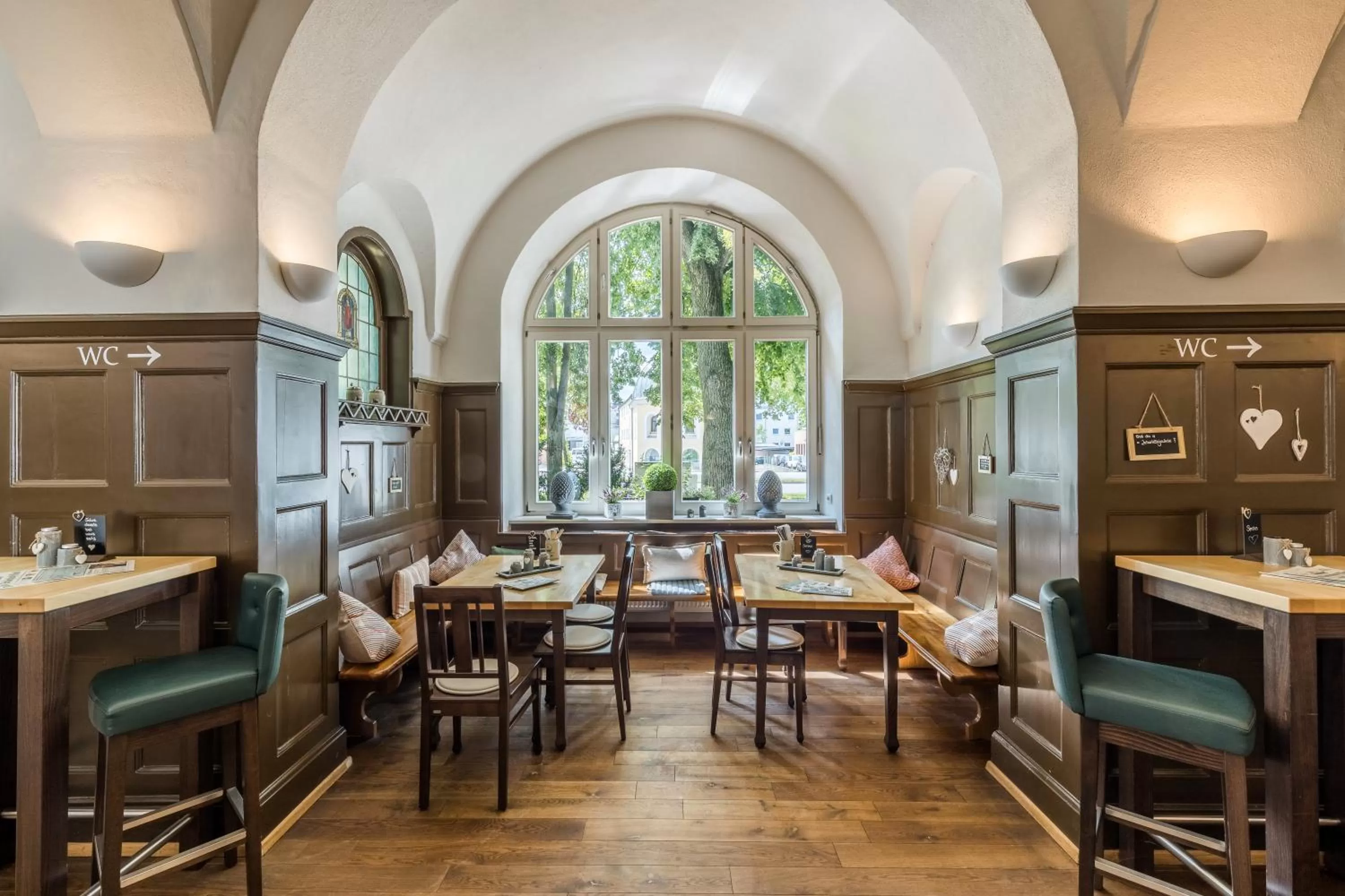 Restaurant/places to eat in Riemhofer Alter Schlachthof