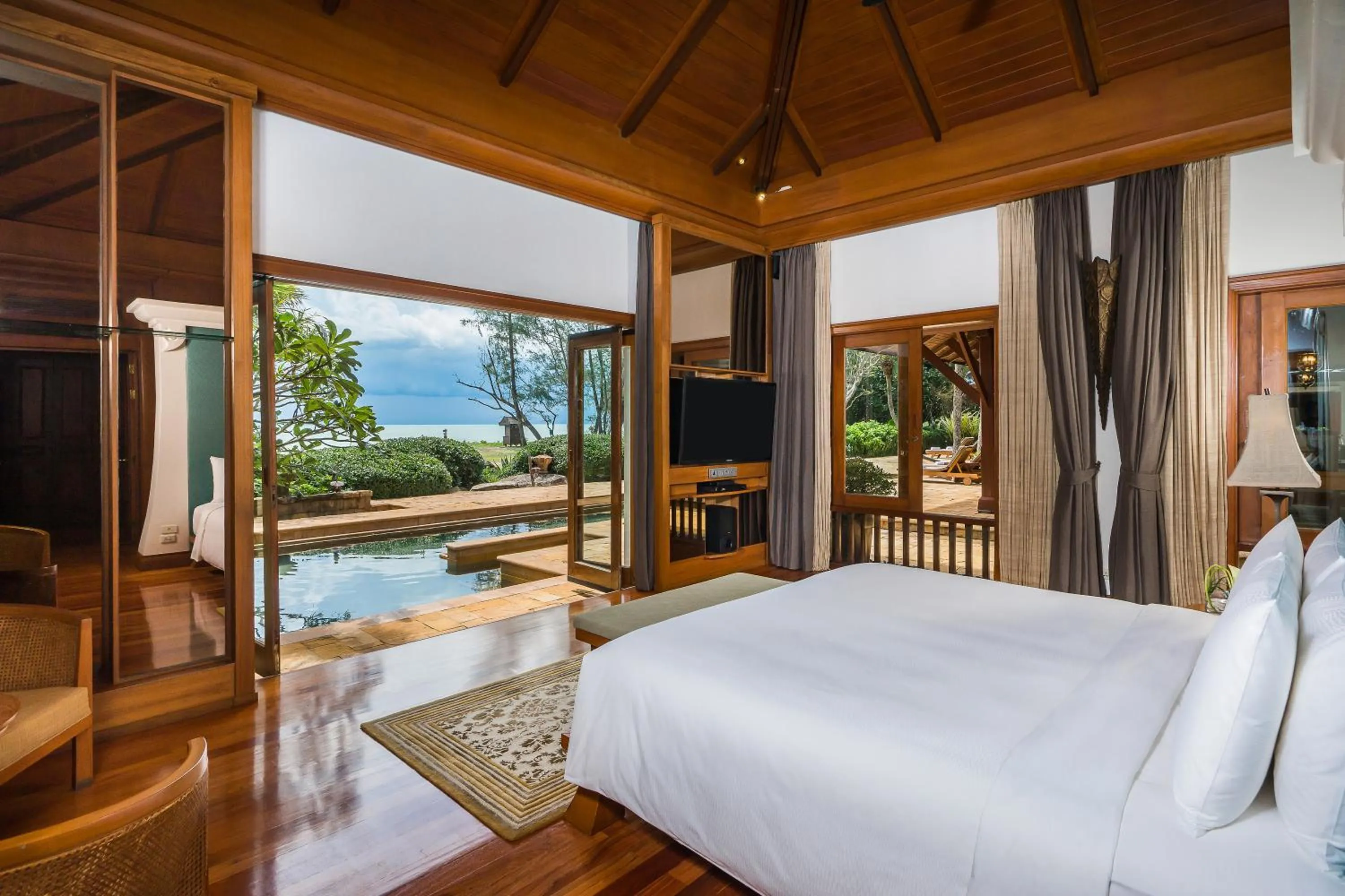 Photo of the whole room, Bed in JW Marriott Phuket Resort and Spa