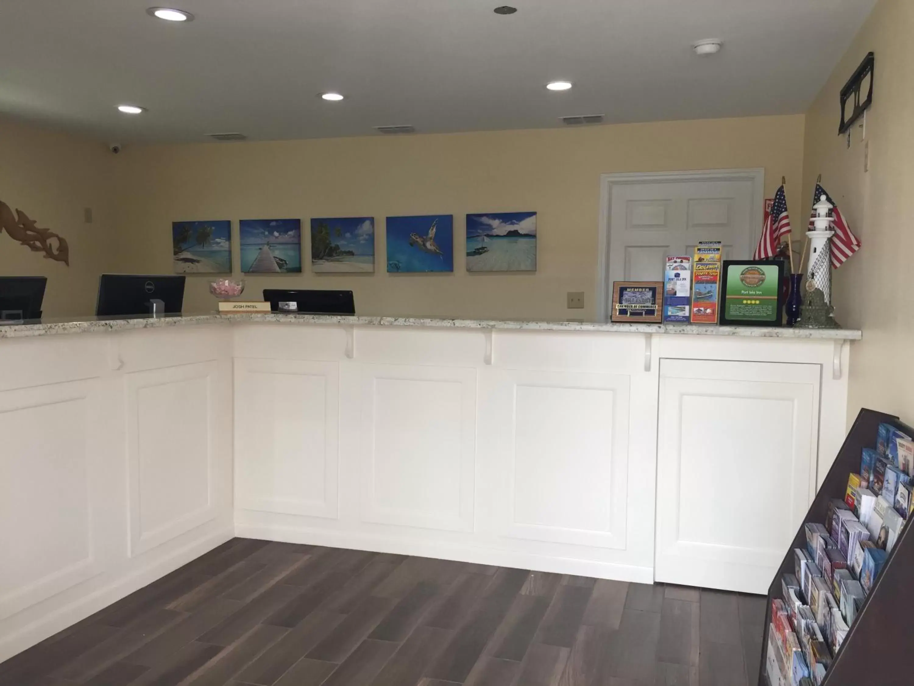 Property building, Lobby/Reception in Port Isla Inn