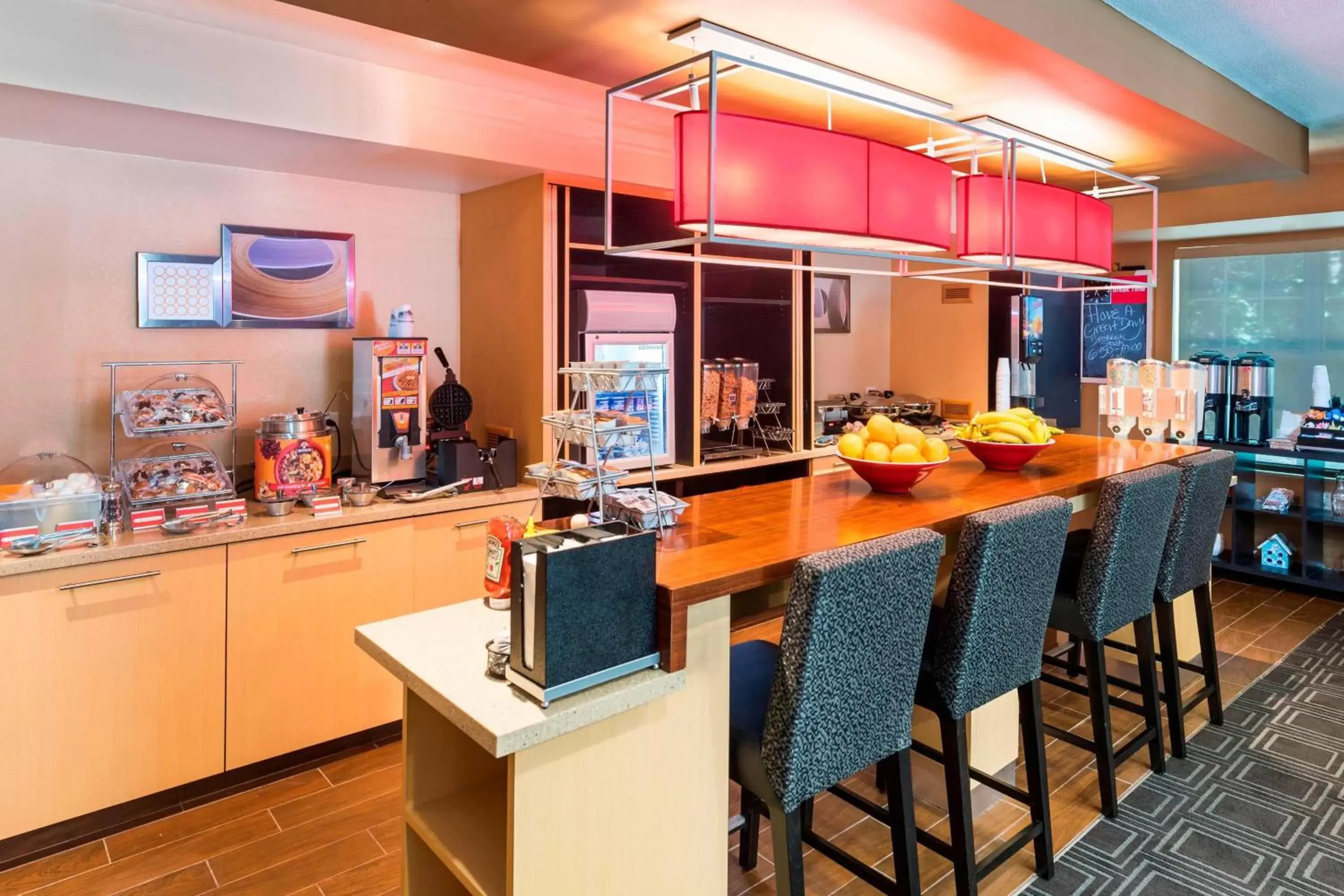 Breakfast, Restaurant/Places to Eat in TownePlace Suites by Marriott Atlanta Kennesaw