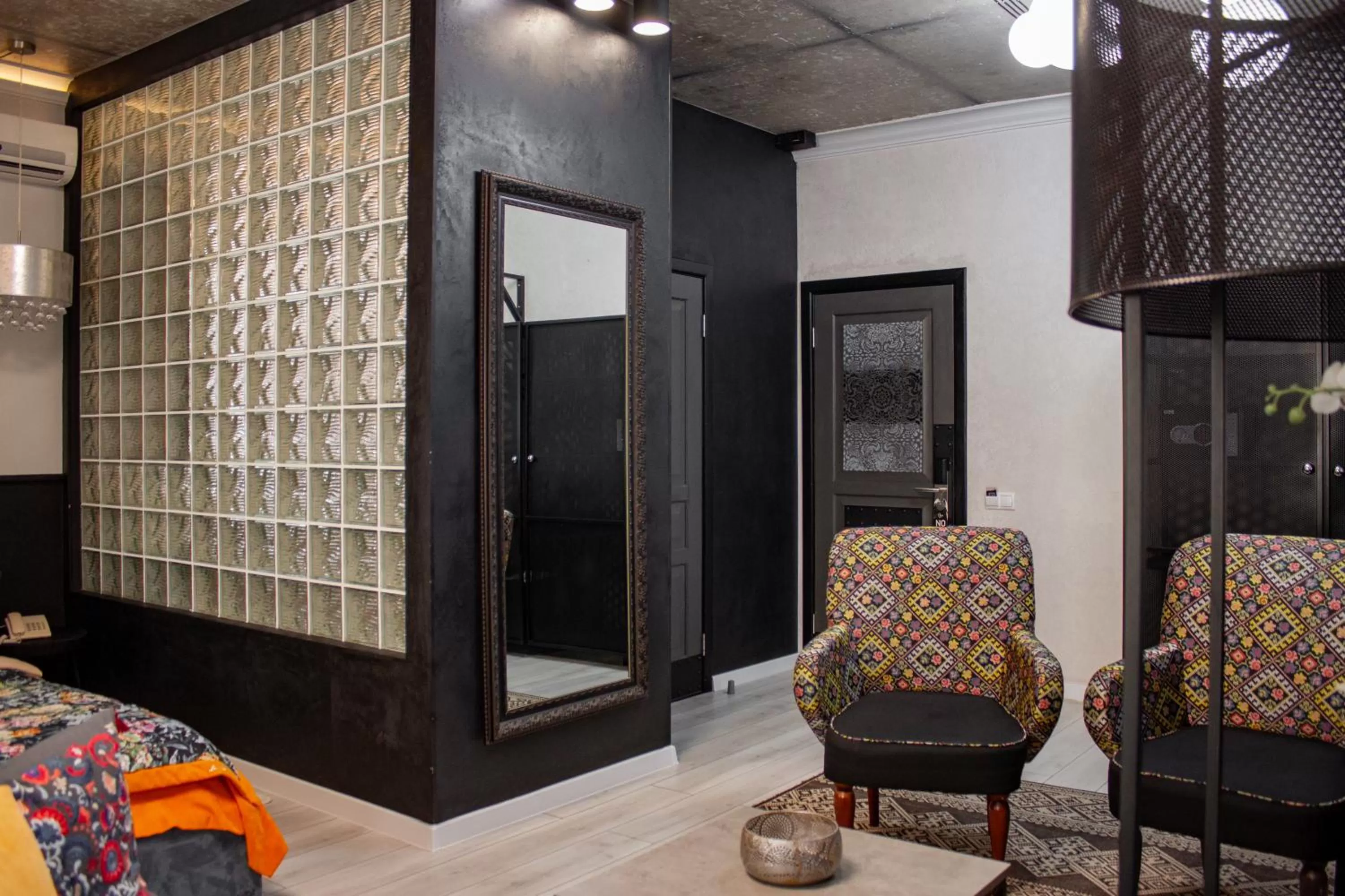 Living room in MaNNa Boutique Hotel