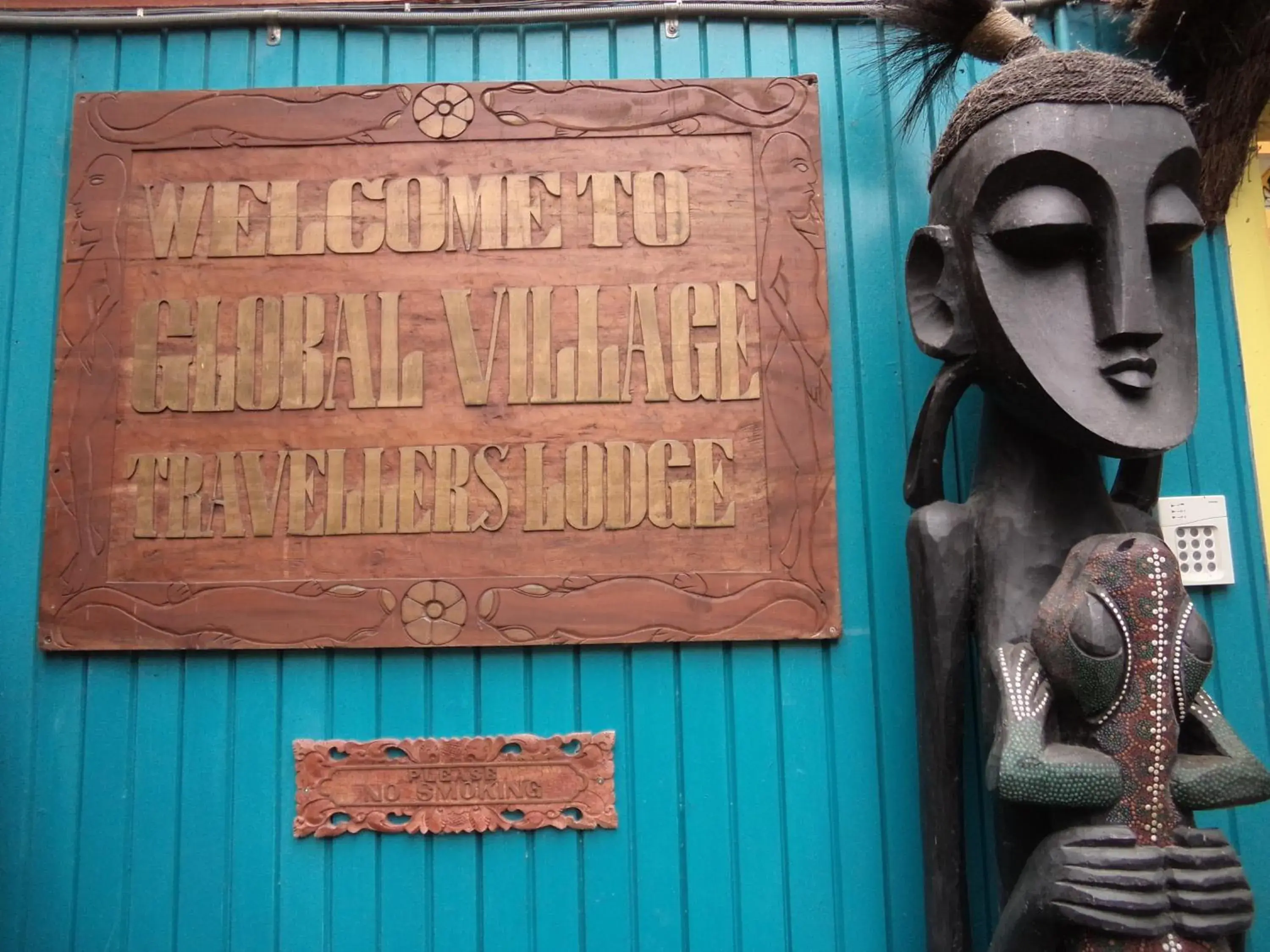 Facade/entrance in Global Village Travellers Lodge
