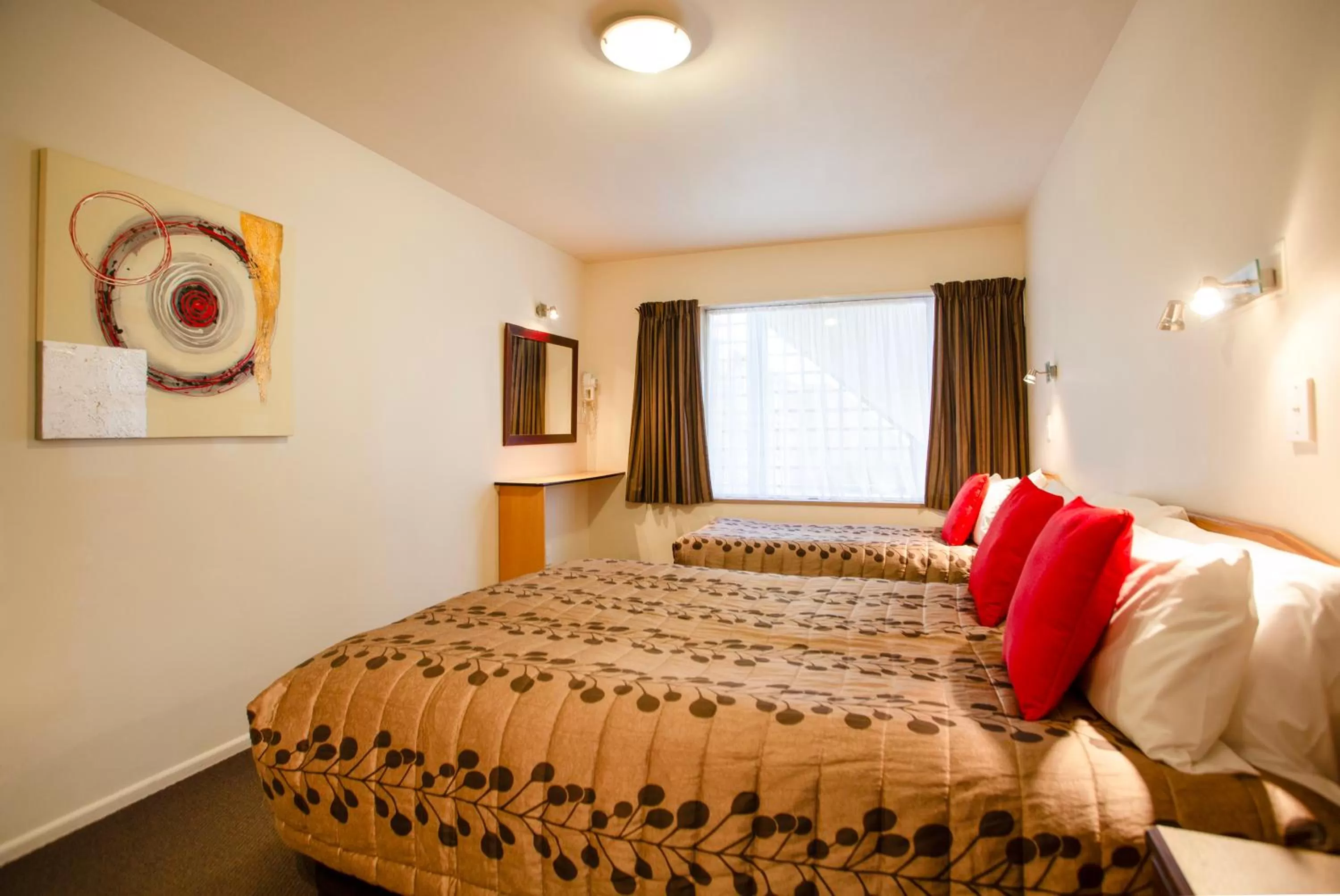 Bedroom, Bed in Casino Court Motor Lodge