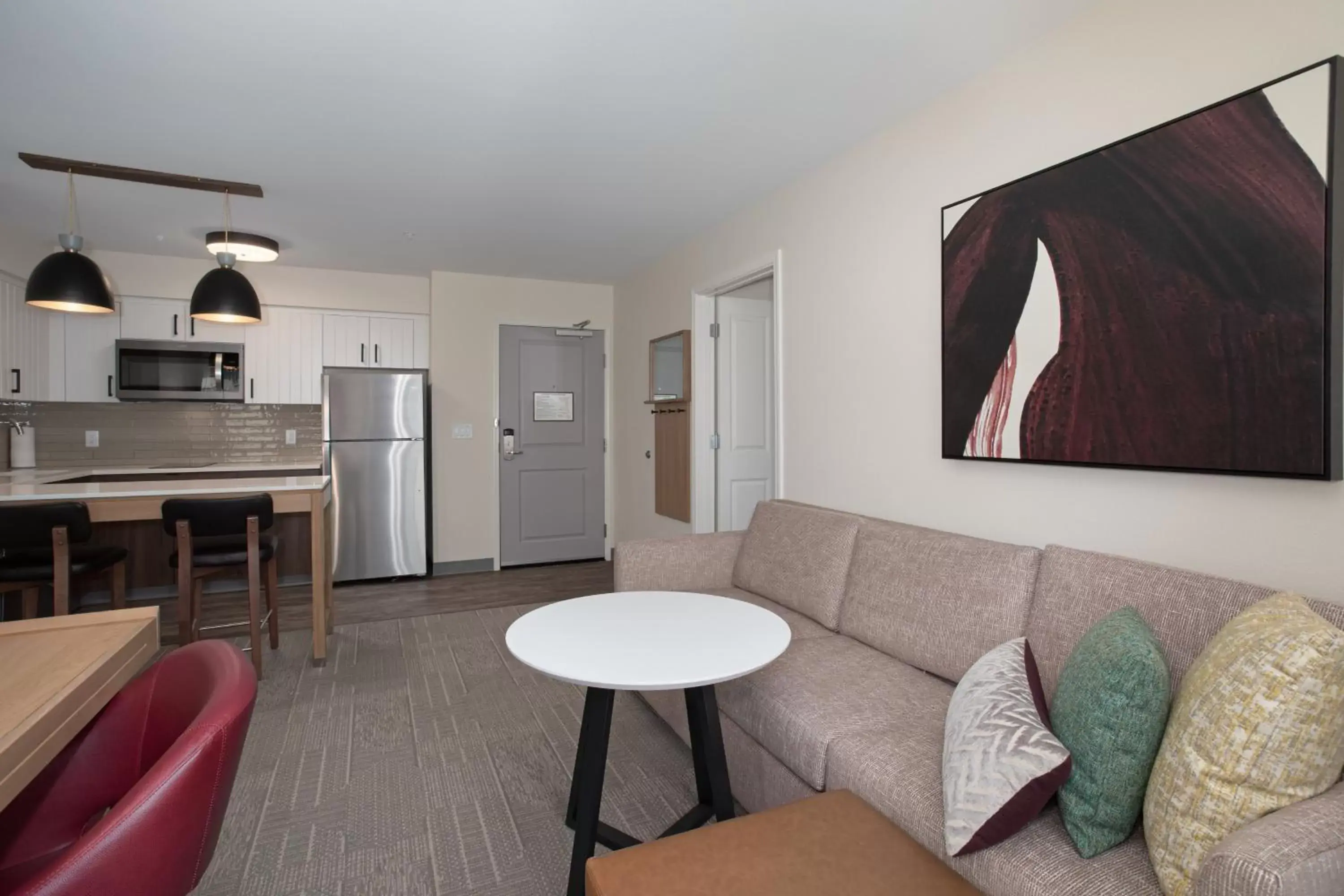 Photo of the whole room, Seating Area in Staybridge Suites - Carson City - Tahoe Area, an IHG Hotel