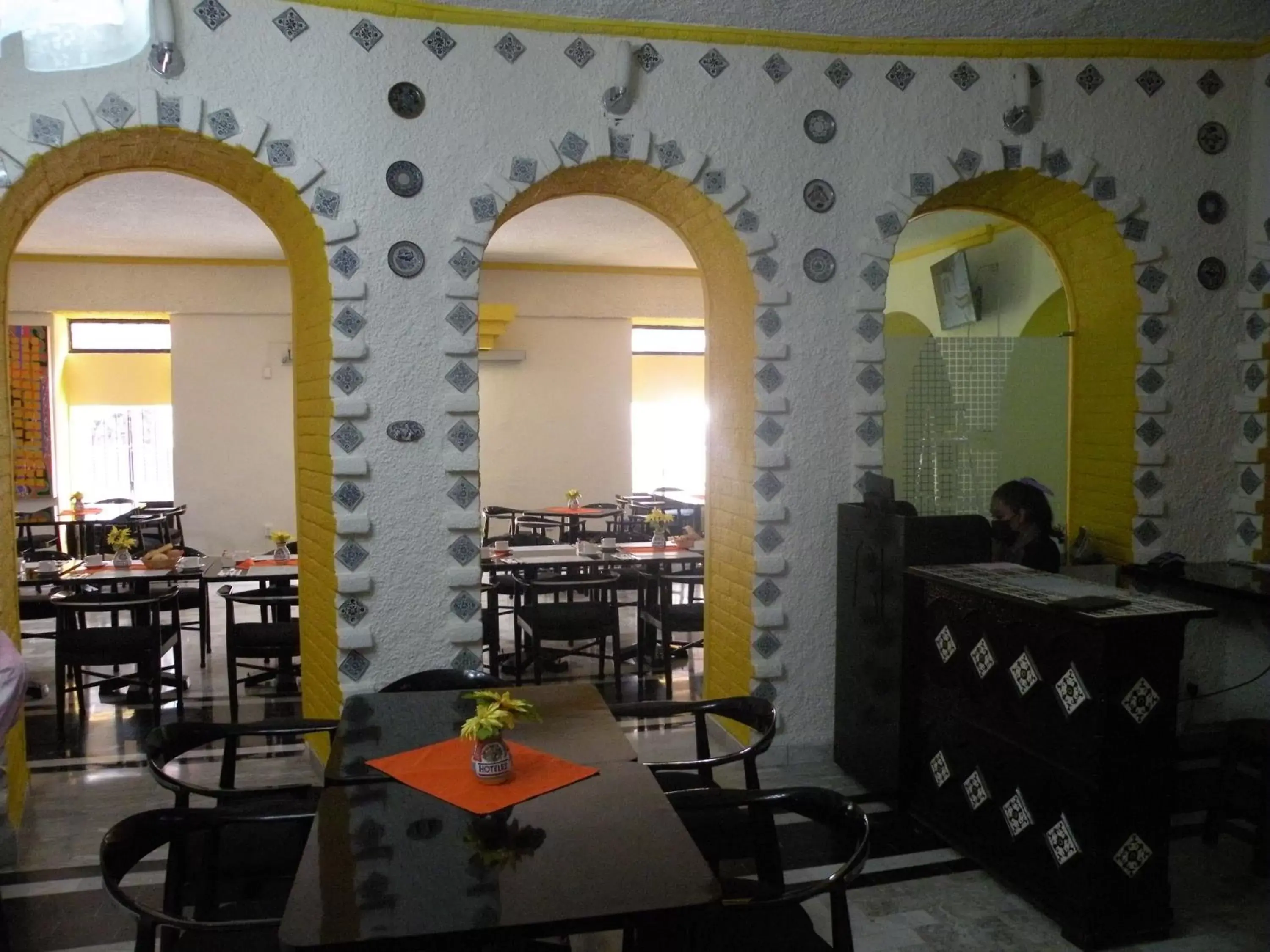 Restaurant/Places to Eat in Aristos Puebla