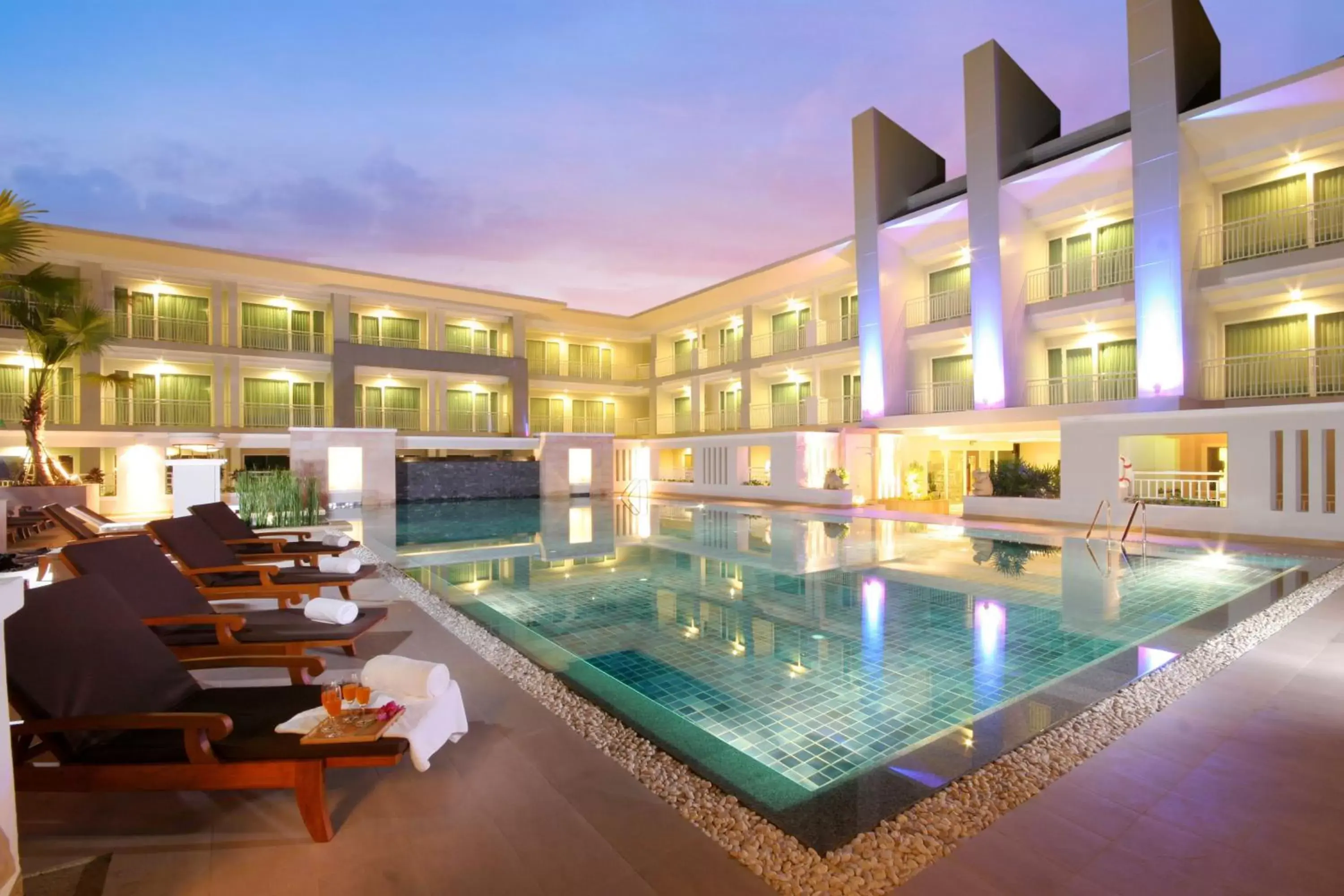 Swimming Pool in Kantary Hills Hotel, Chiang Mai