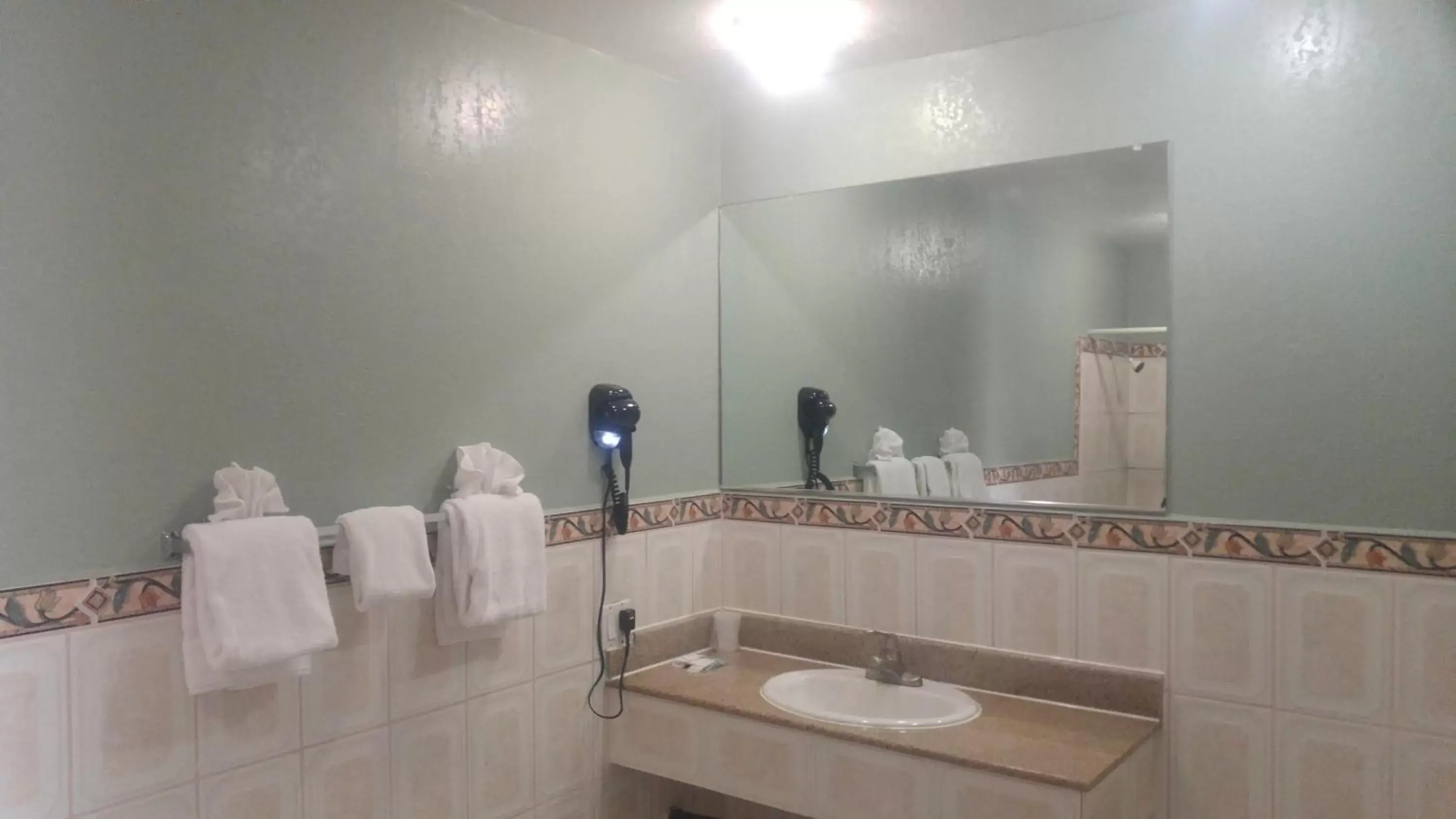 Bathroom in Riviera Motel