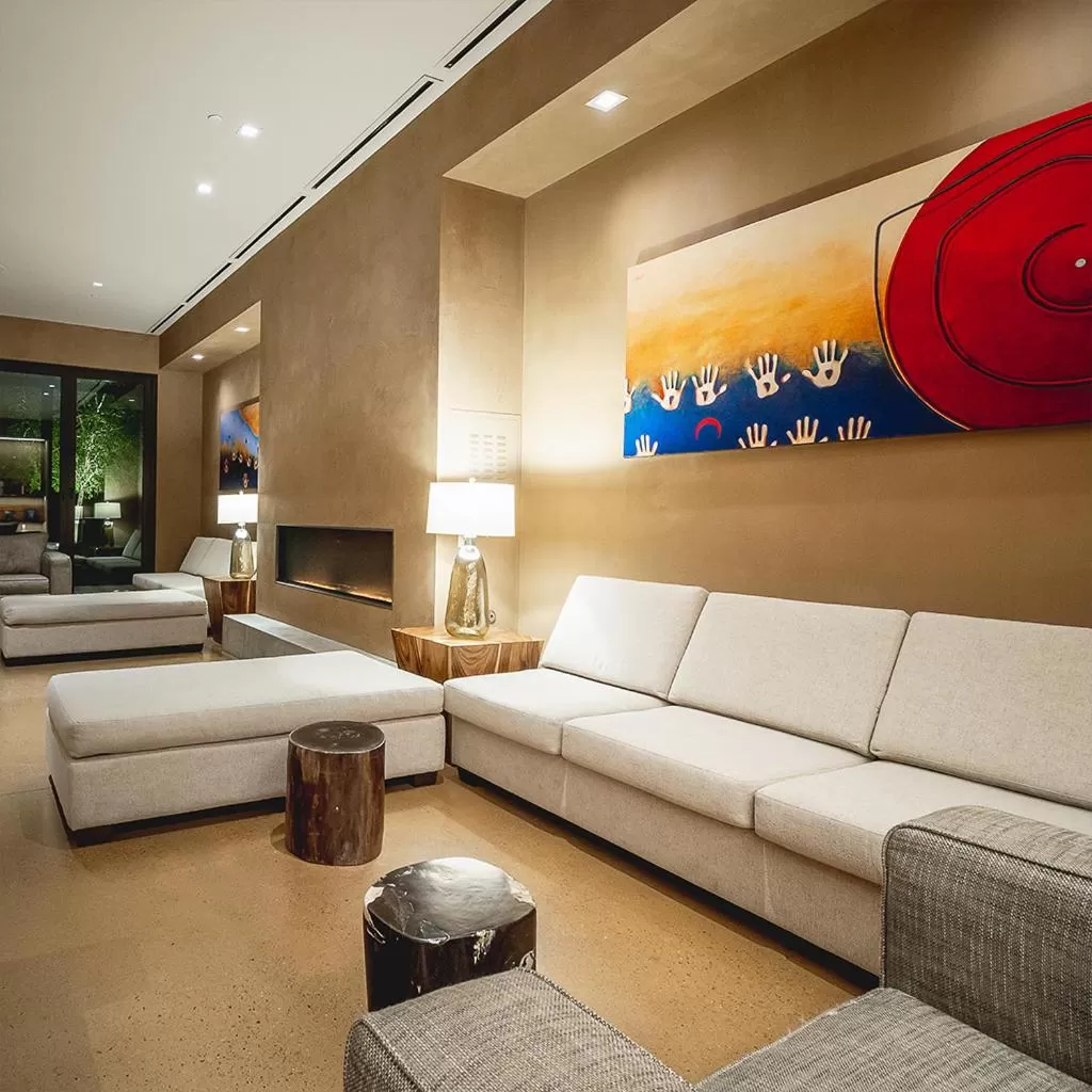 Library in Hotel Chaco