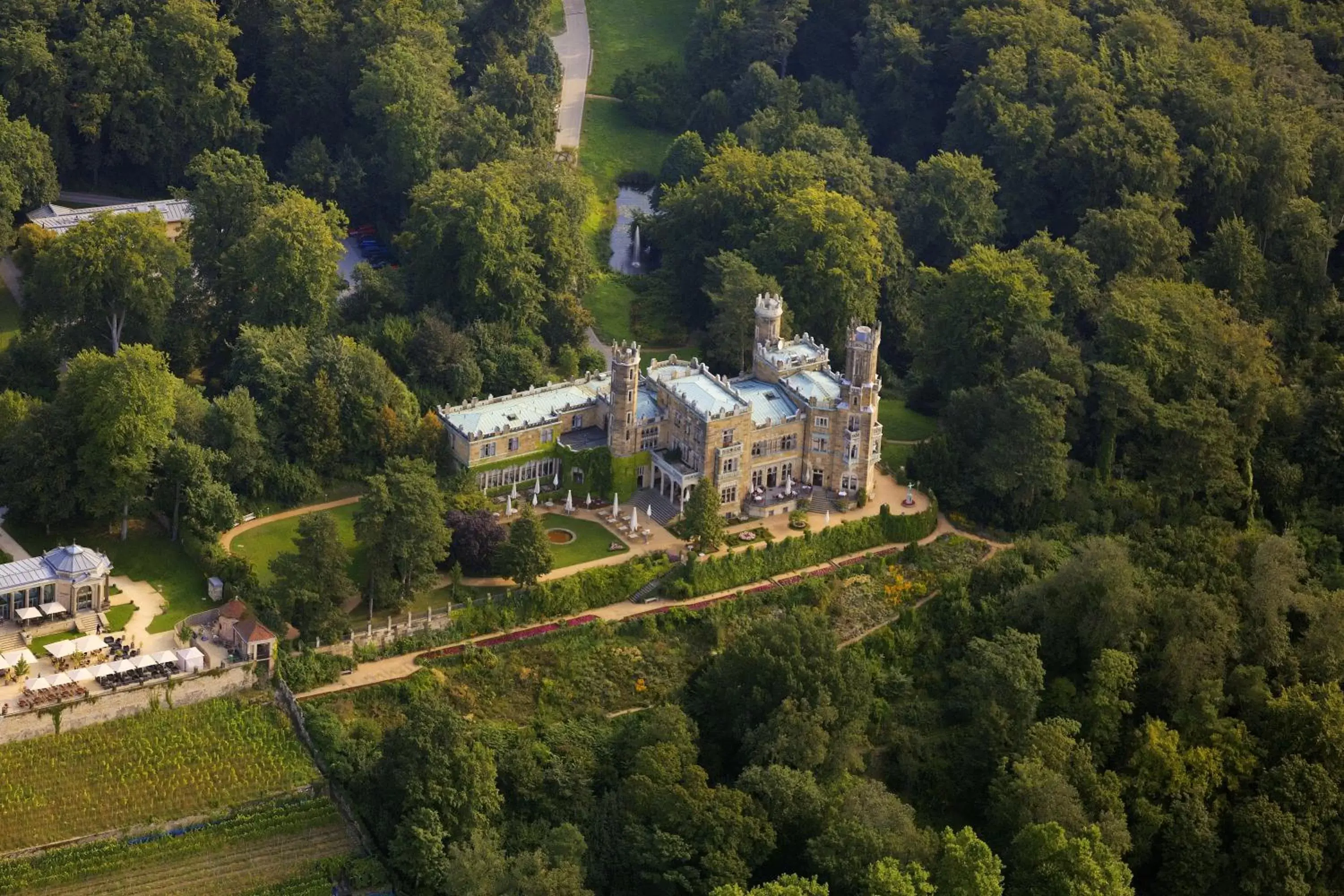 Bird's eye view, Bird's-eye View in Hotel Schloss Eckberg