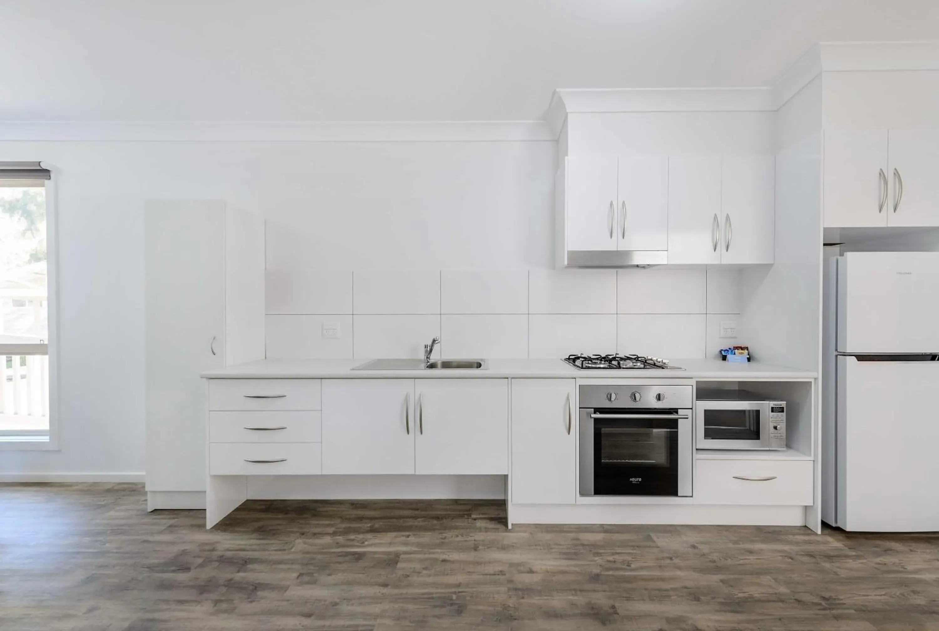 Kitchen or kitchenette, Kitchen/Kitchenette in Discovery Parks - Lake Bonney